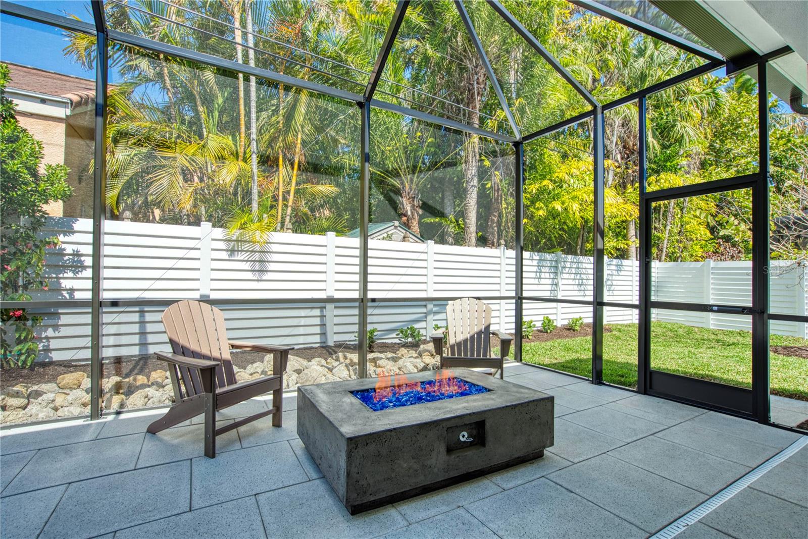 Image 47 of 61 For 5103 Windward Avenue