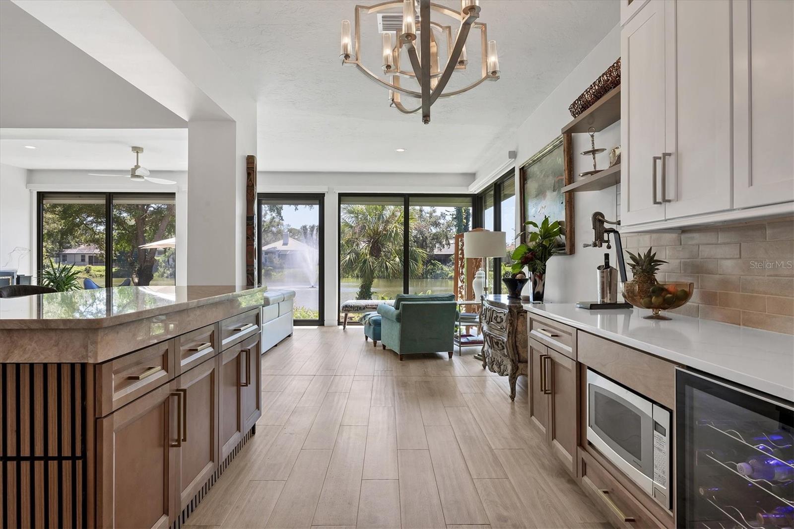 Image 11 of 37 For 17 Bayhead Lane