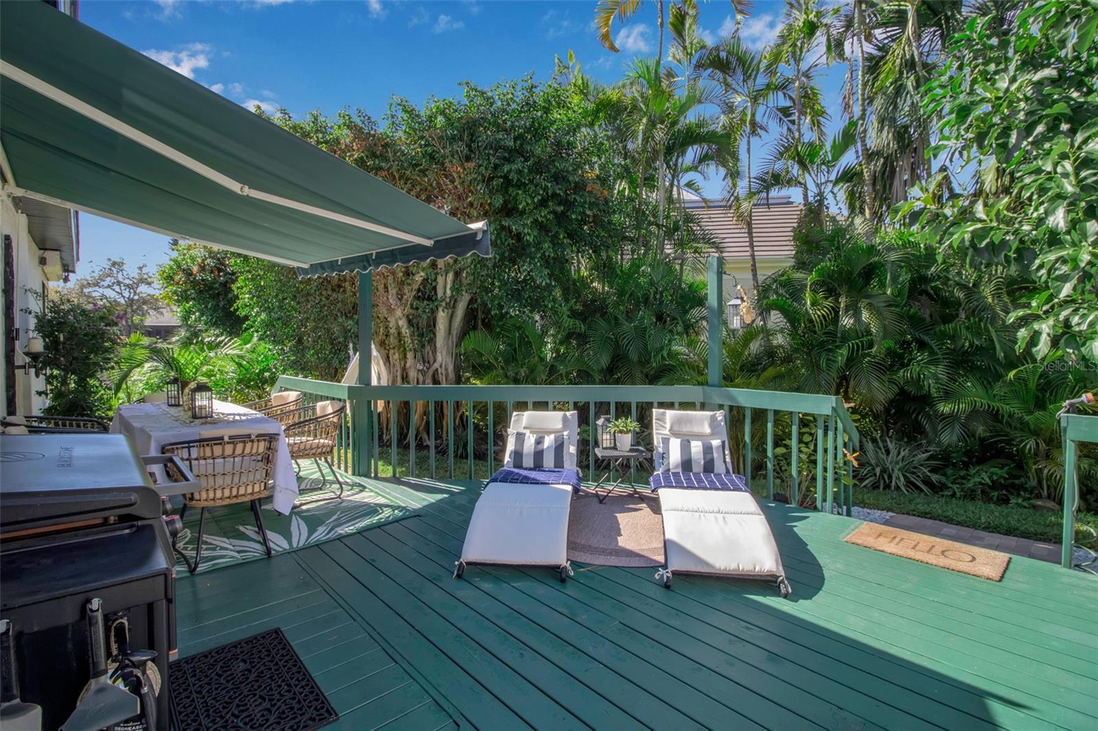 Image 30 of 37 For 17 Bayhead Lane