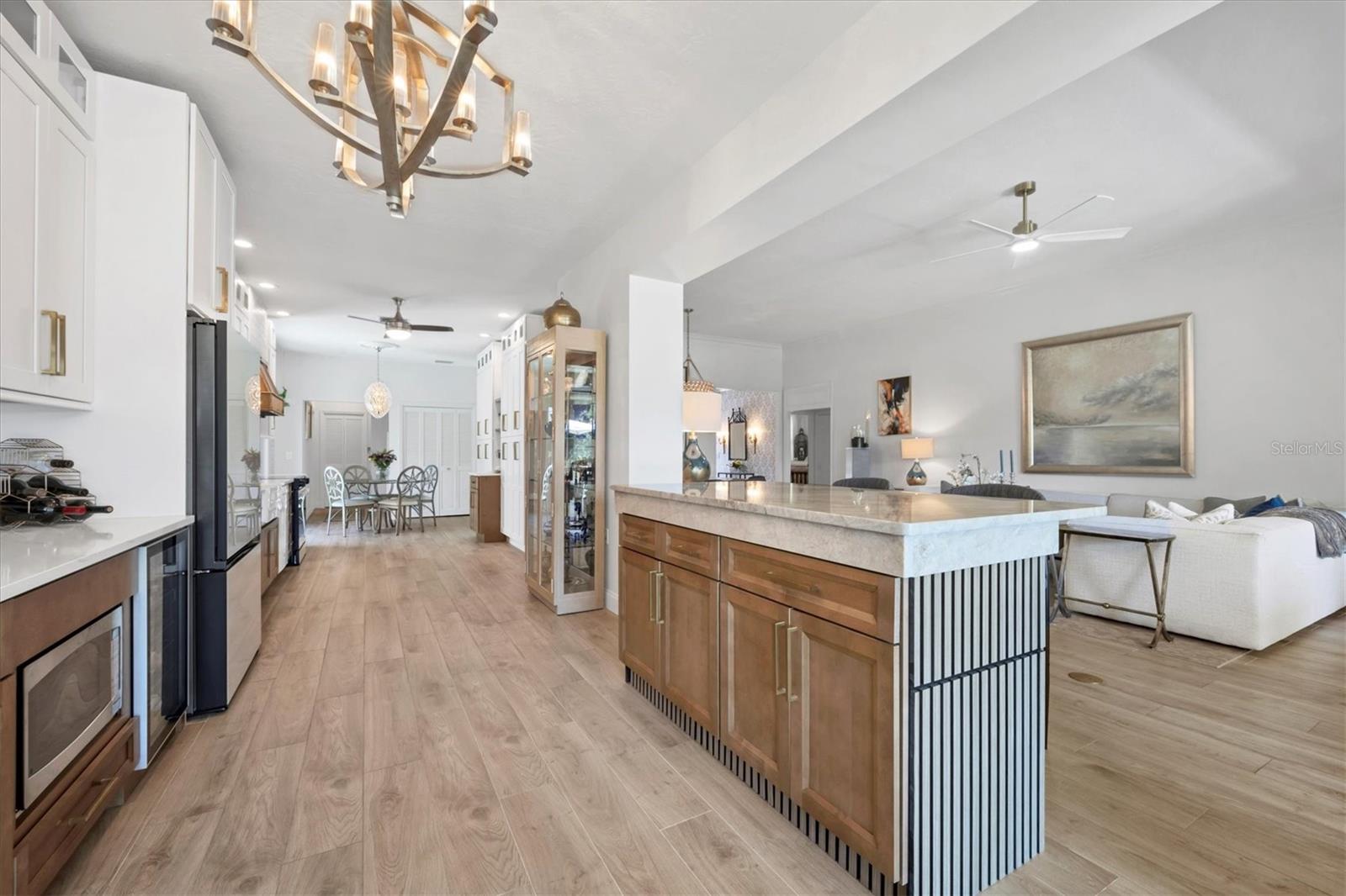 Image 6 of 37 For 17 Bayhead Lane