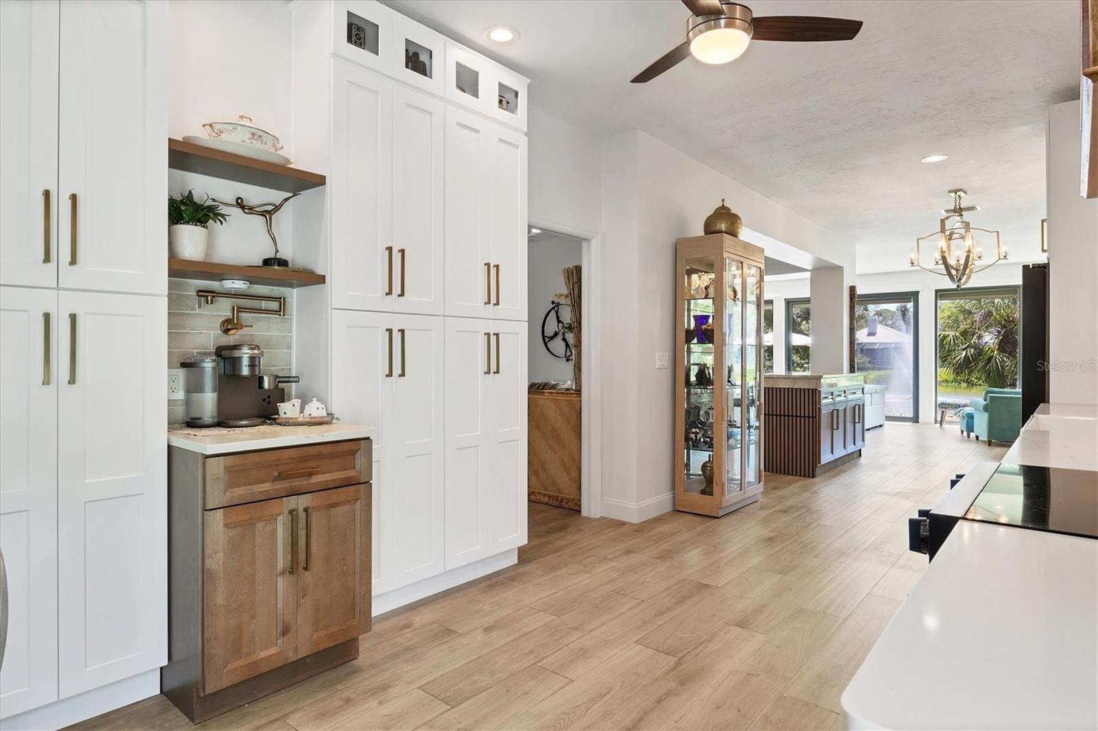 Image 9 of 37 For 17 Bayhead Lane