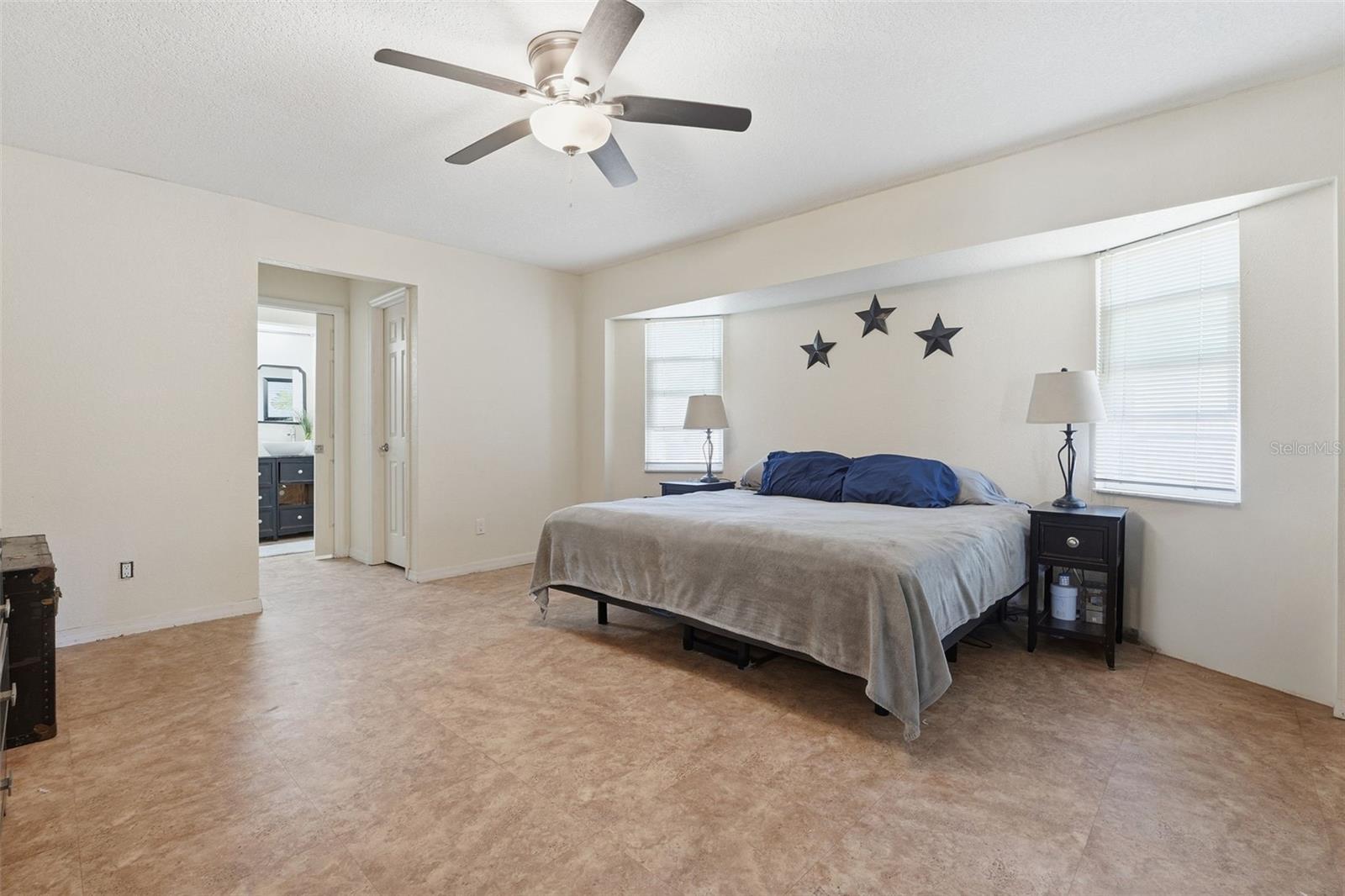 Image 19 of 41 For 1514 Kensington Street