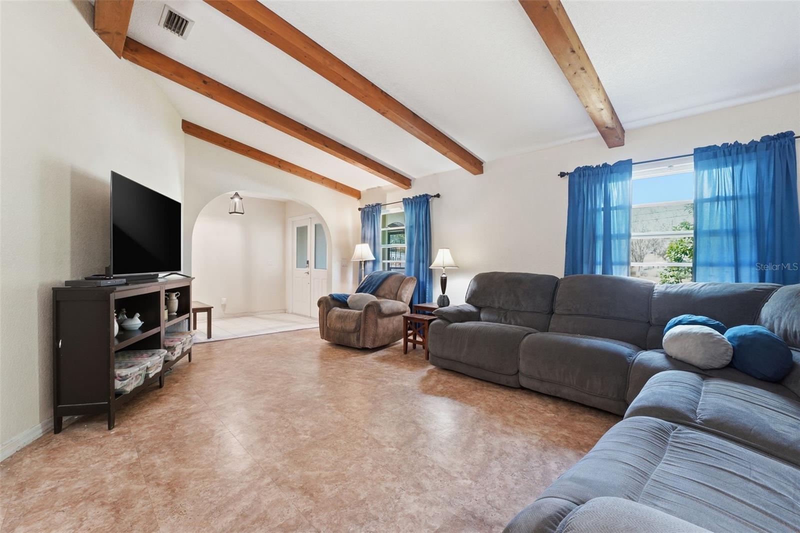 Image 6 of 41 For 1514 Kensington Street