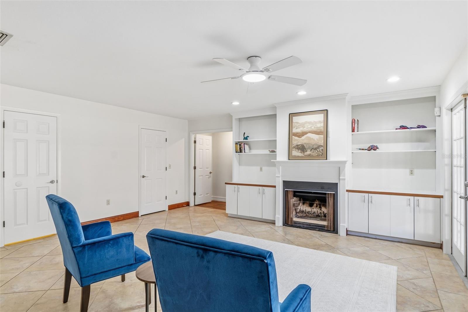 Image 21 of 71 For 4672 Pine Harrier Drive