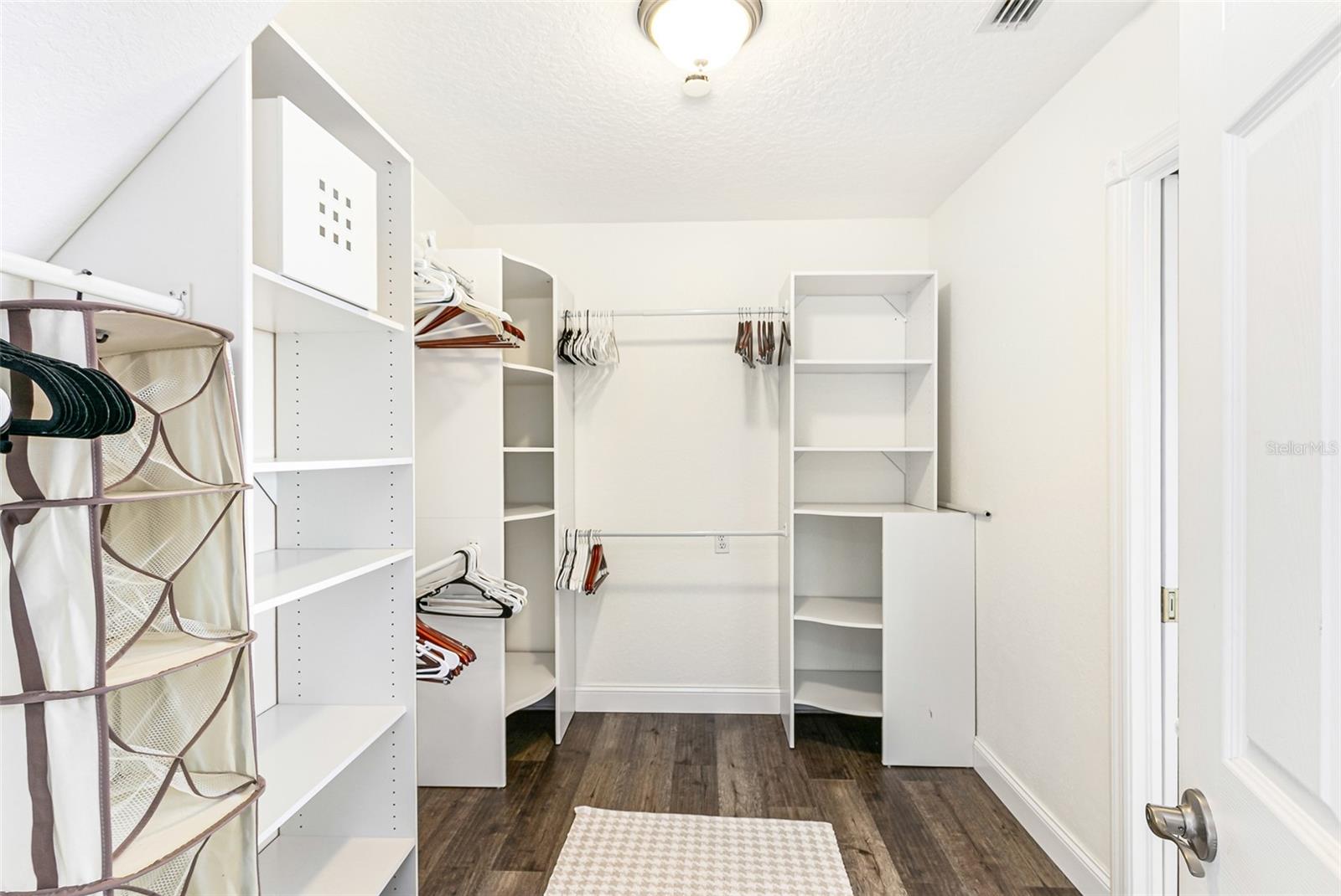 Image 35 of 81 For 12201 Shoreview Drive