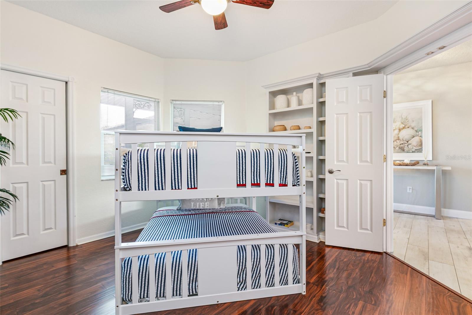 Image 48 of 81 For 12201 Shoreview Drive