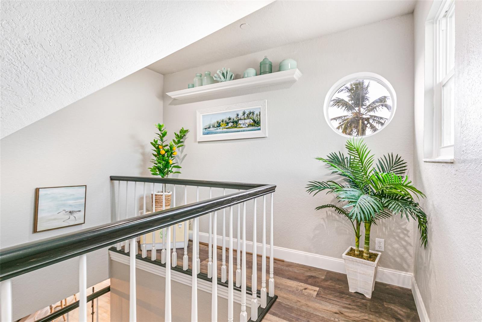 Image 53 of 81 For 12201 Shoreview Drive