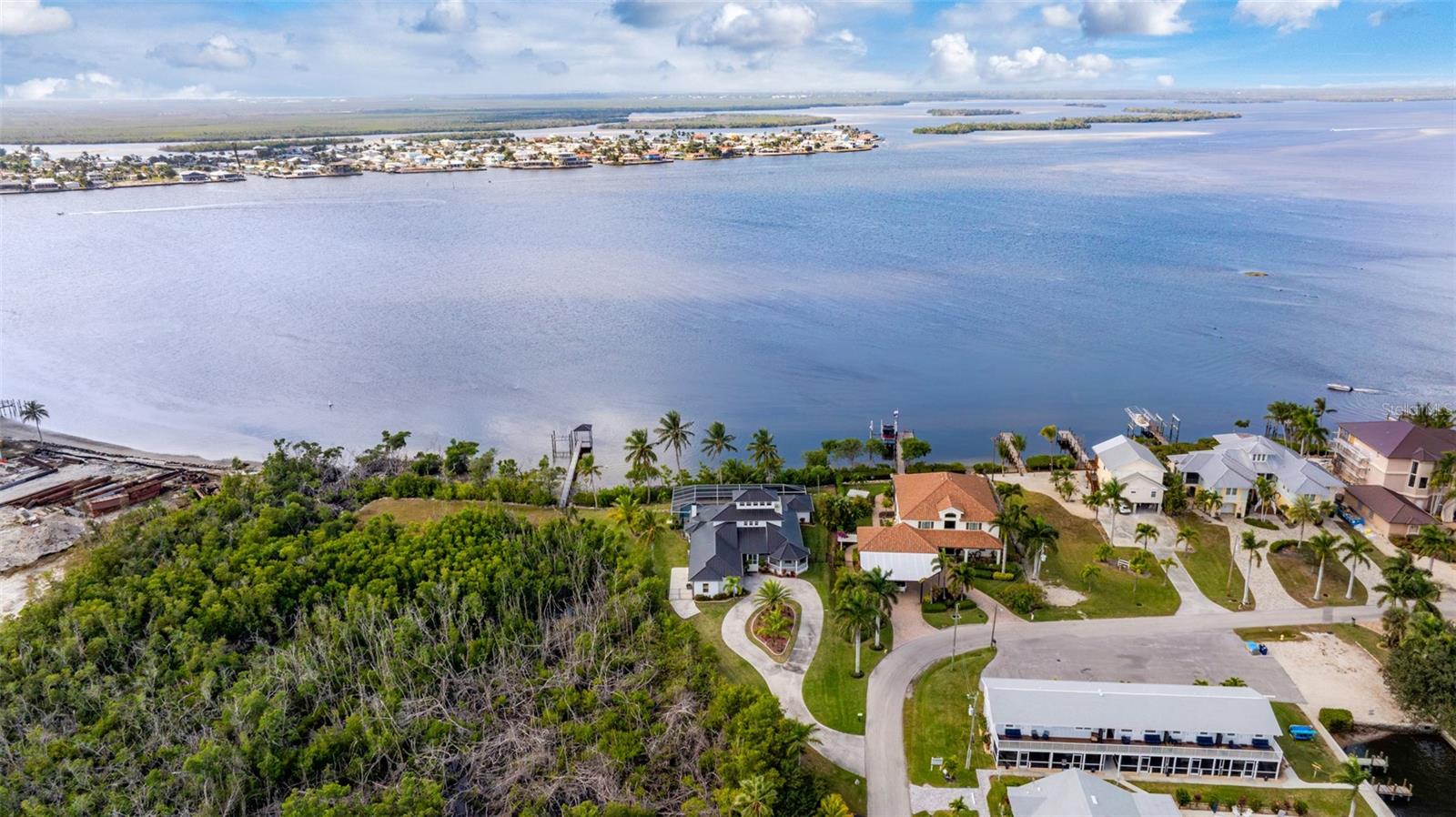 Image 75 of 81 For 12201 Shoreview Drive