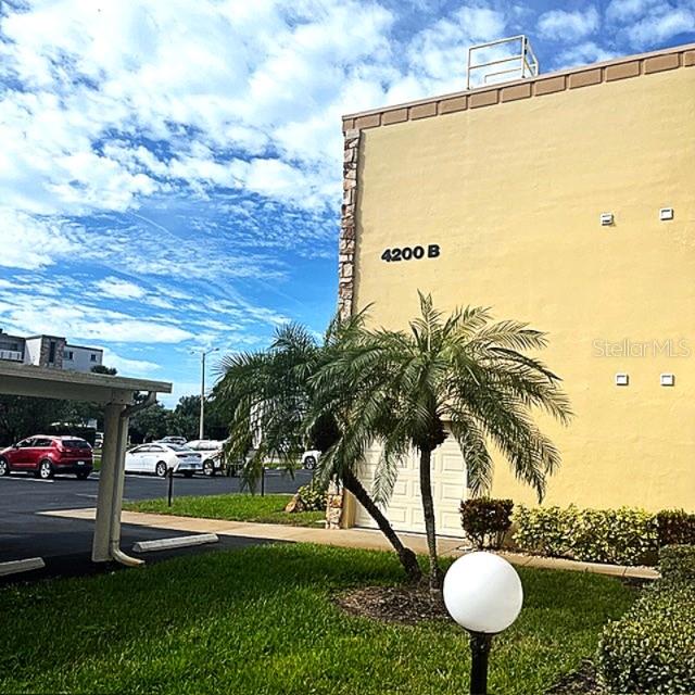 Image 35 of 47 For 4200 Ironwood Circle 108b