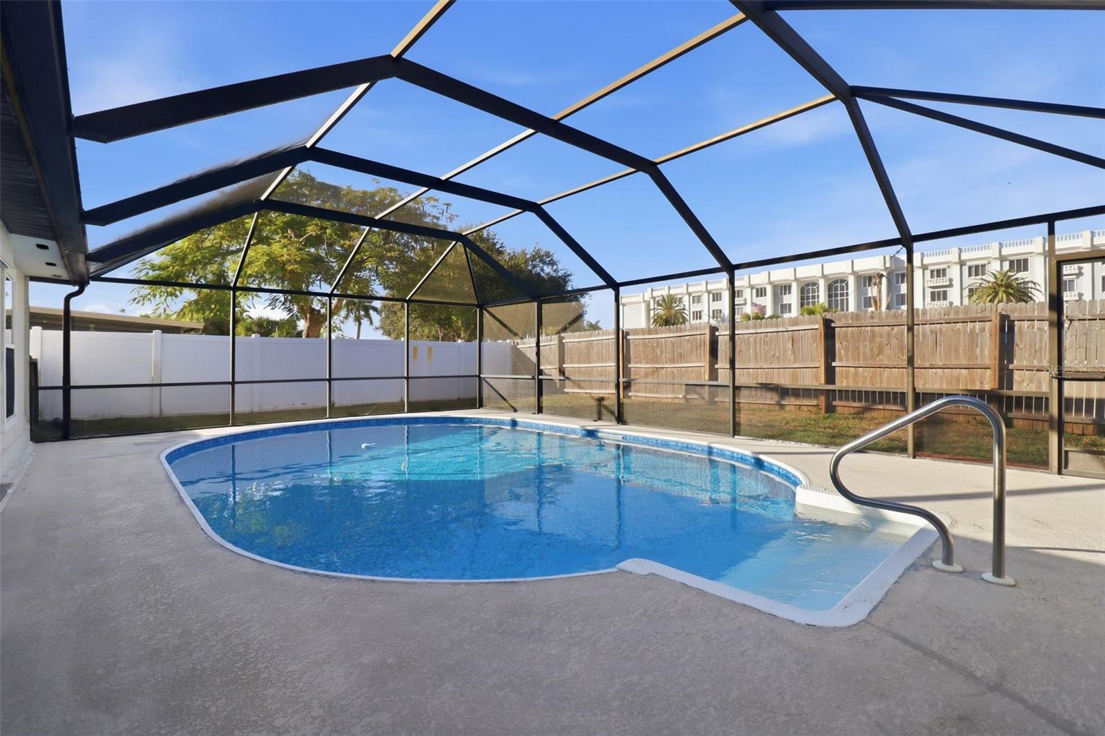 Image 4 of 42 For 1495 Charmont Place