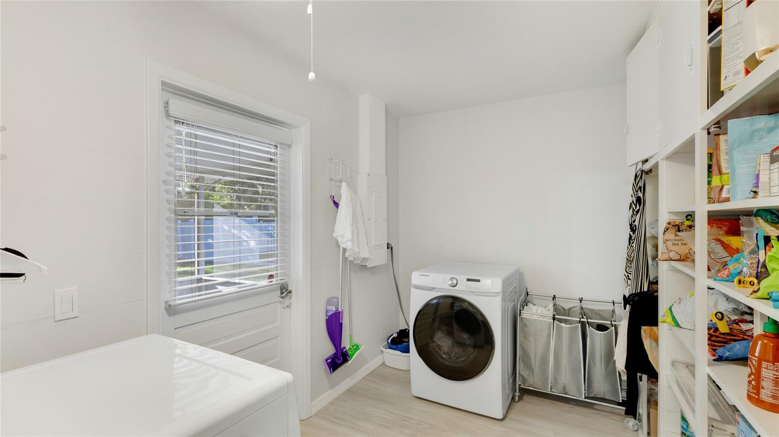 Image 27 of 34 For 6726 Lockwood Ridge Road