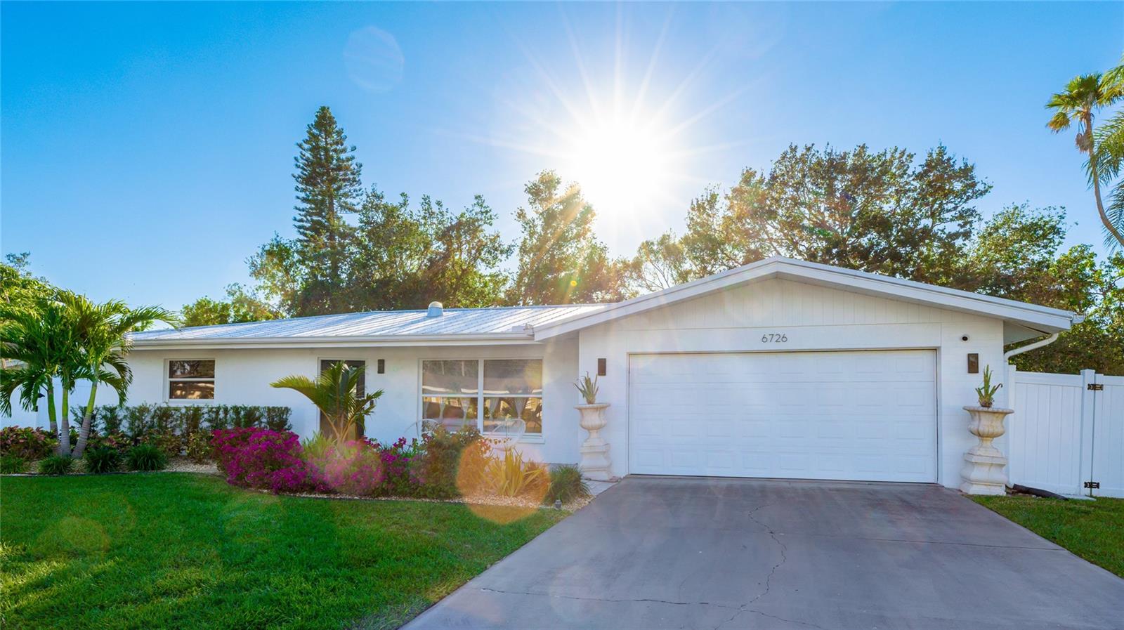 Image 3 of 34 For 6726 Lockwood Ridge Road