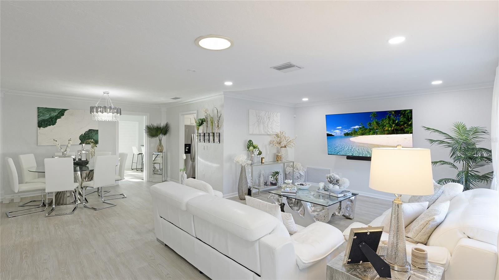 Image 7 of 34 For 6726 Lockwood Ridge Road