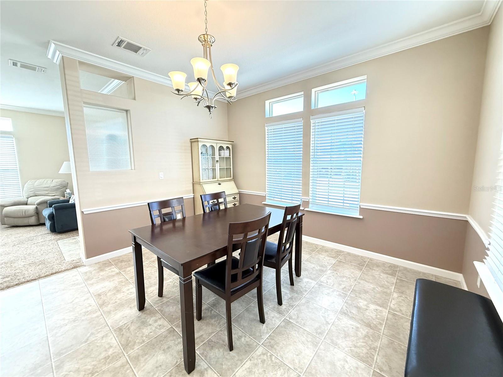 Image 19 of 30 For 8442 Castle Garden Road