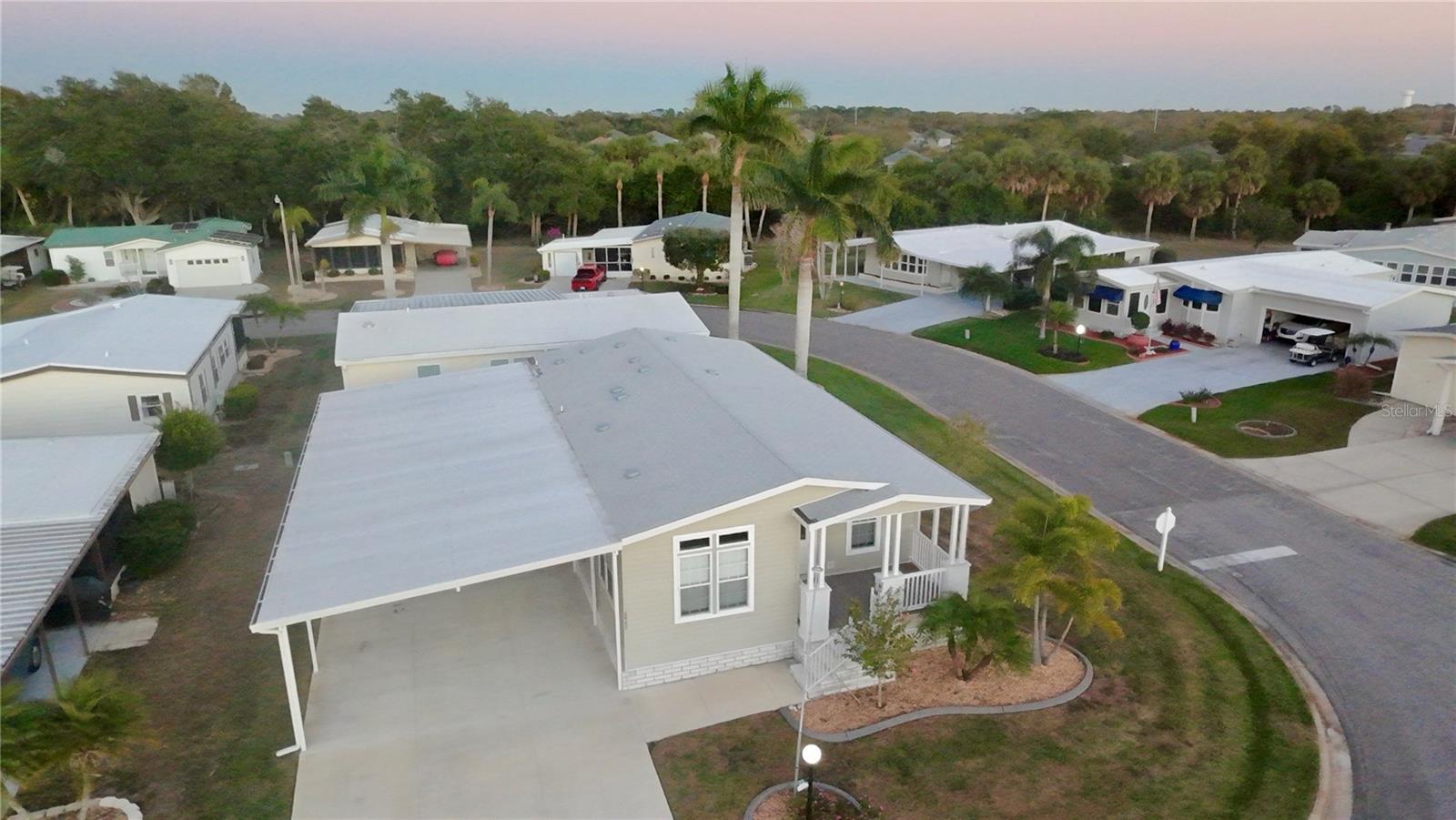 Image 3 of 30 For 8442 Castle Garden Road