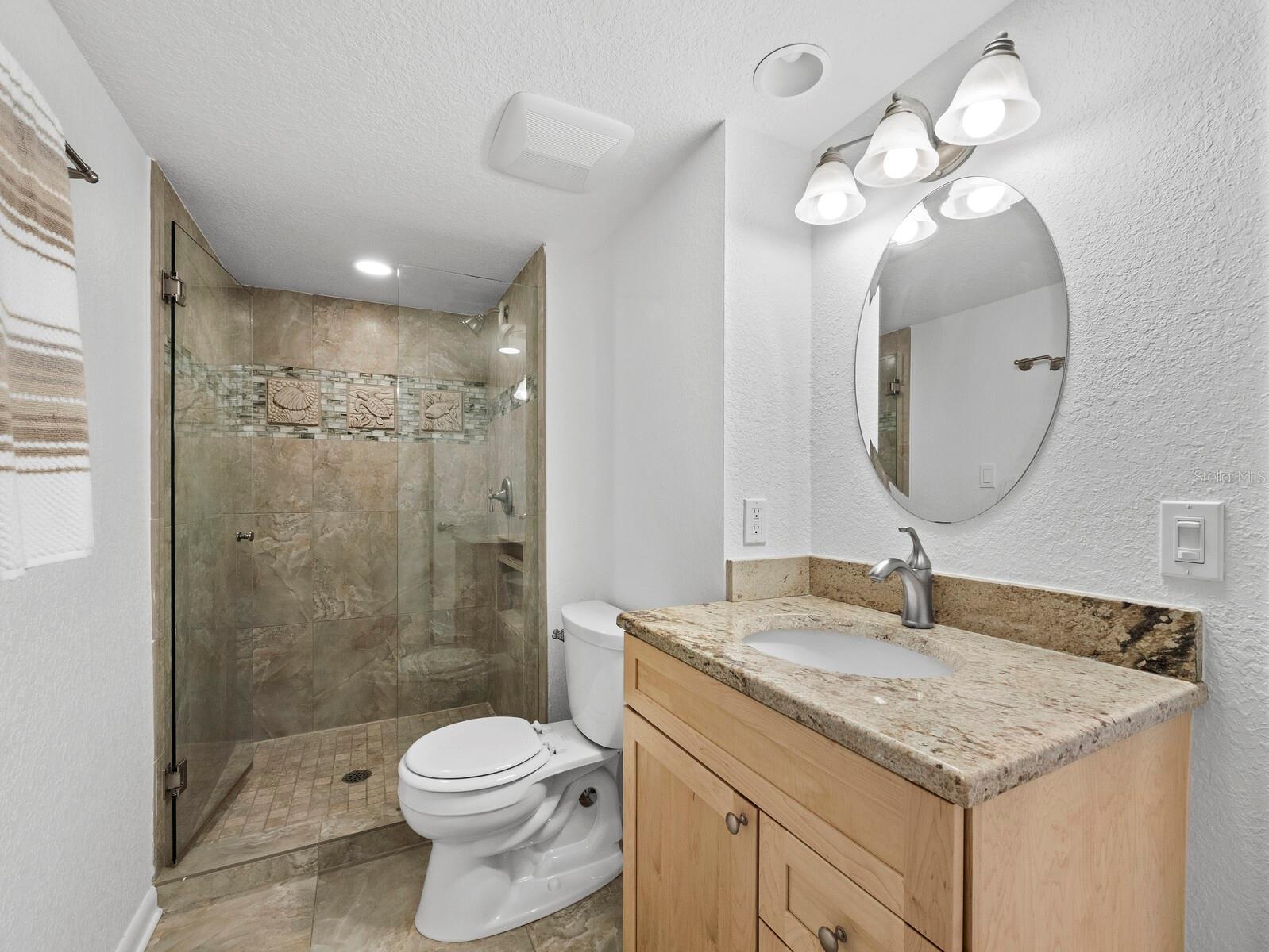 Image 20 of 48 For 5231 Gulf Of Mexico Drive 104