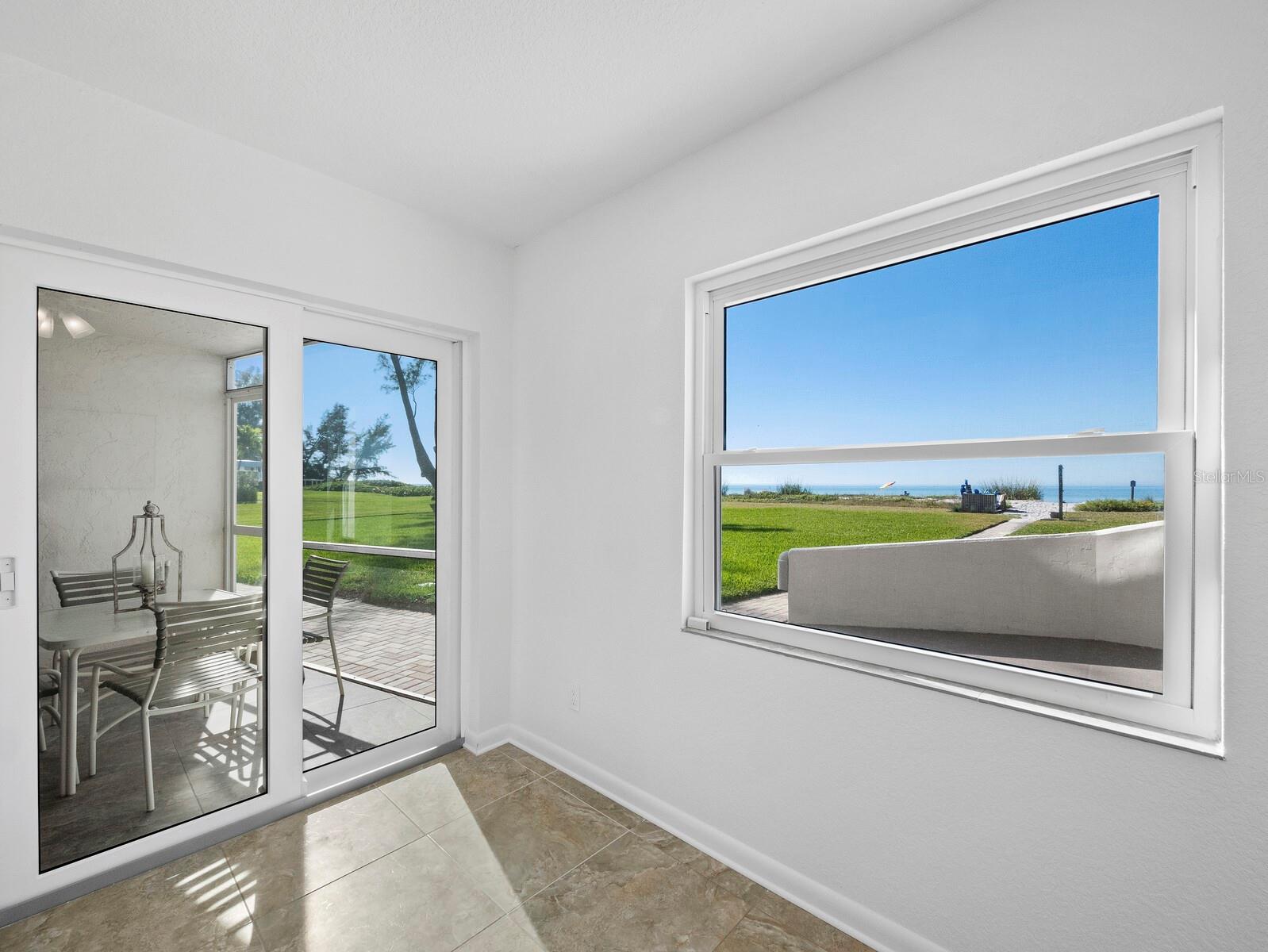 Image 23 of 48 For 5231 Gulf Of Mexico Drive 104