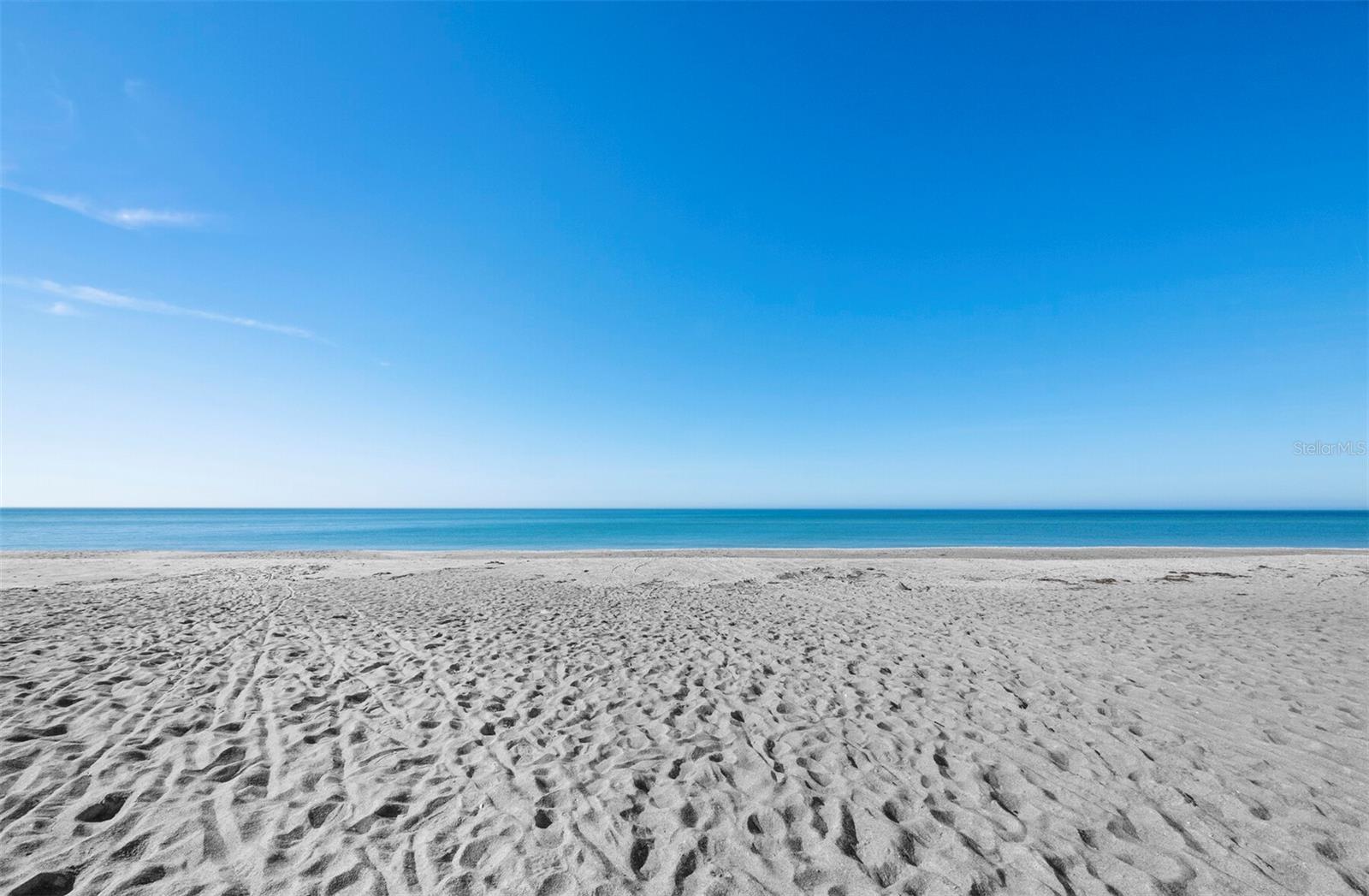 Image 30 of 48 For 5231 Gulf Of Mexico Drive 104