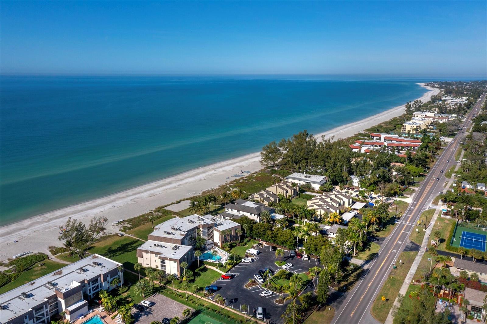 Image 39 of 48 For 5231 Gulf Of Mexico Drive 104