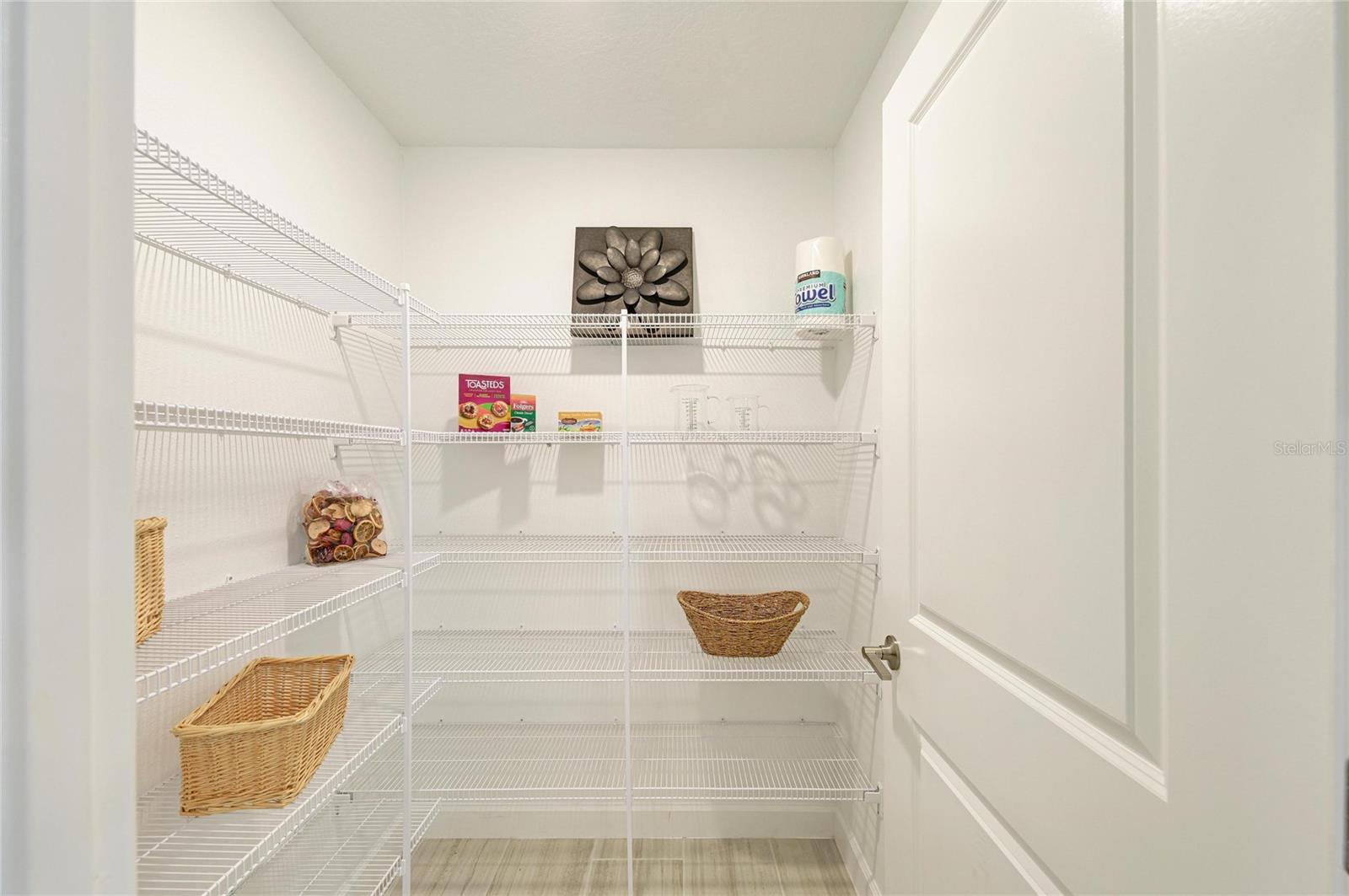 Image 23 of 89 For 12208 Violet Jasper Drive