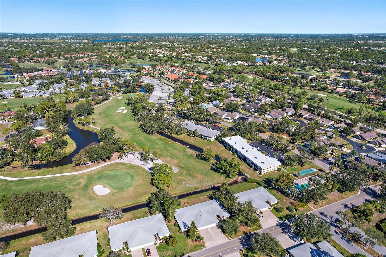 Image 29 of 36 For 7860 Palm Aire Lane 104