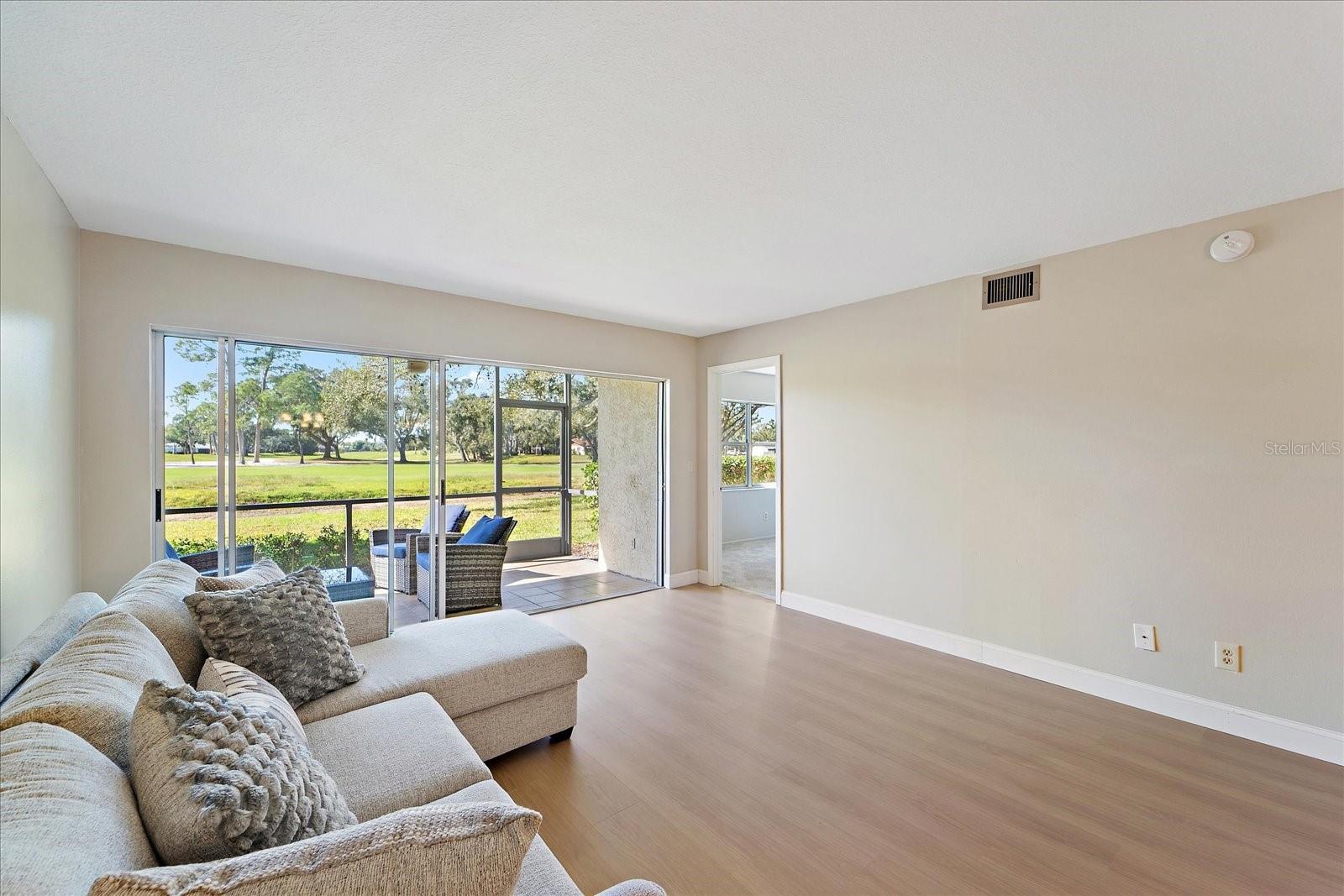 Image 6 of 36 For 7860 Palm Aire Lane 104