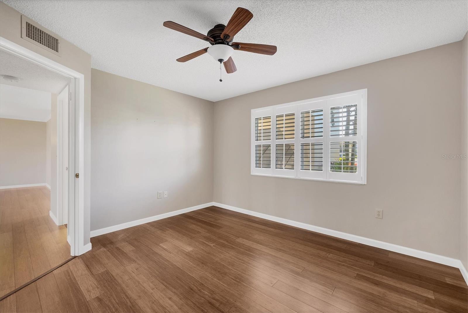 Image 22 of 57 For 3820 Ironwood Lane 106i