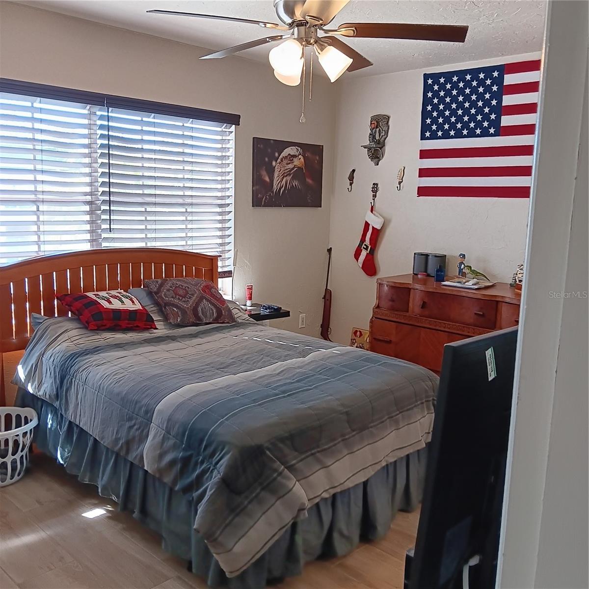 Image 15 of 29 For 4158 Tamiami Trail R8