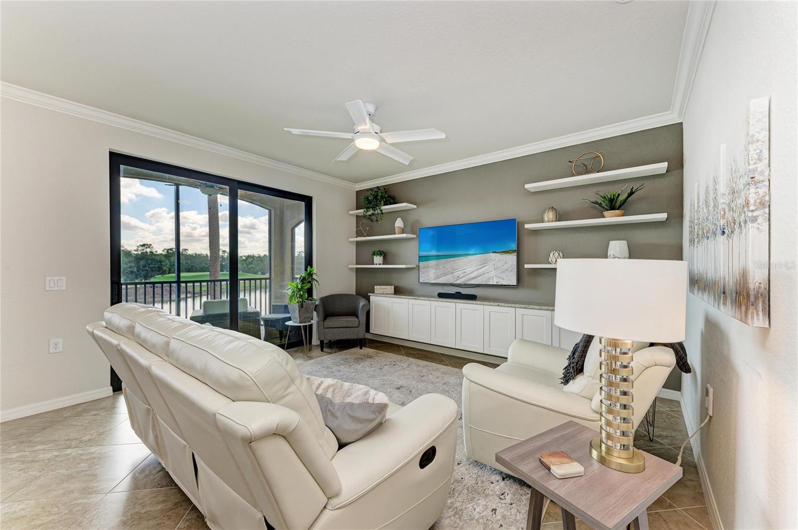 Image 10 of 79 For 17006 Vardon Terrace 206