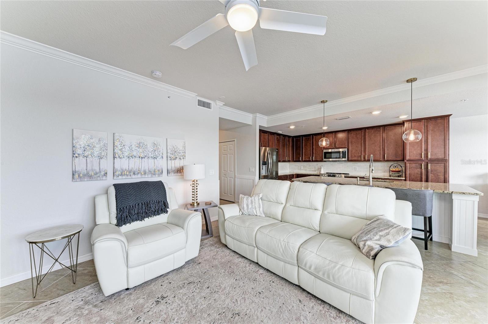 Image 12 of 79 For 17006 Vardon Terrace 206