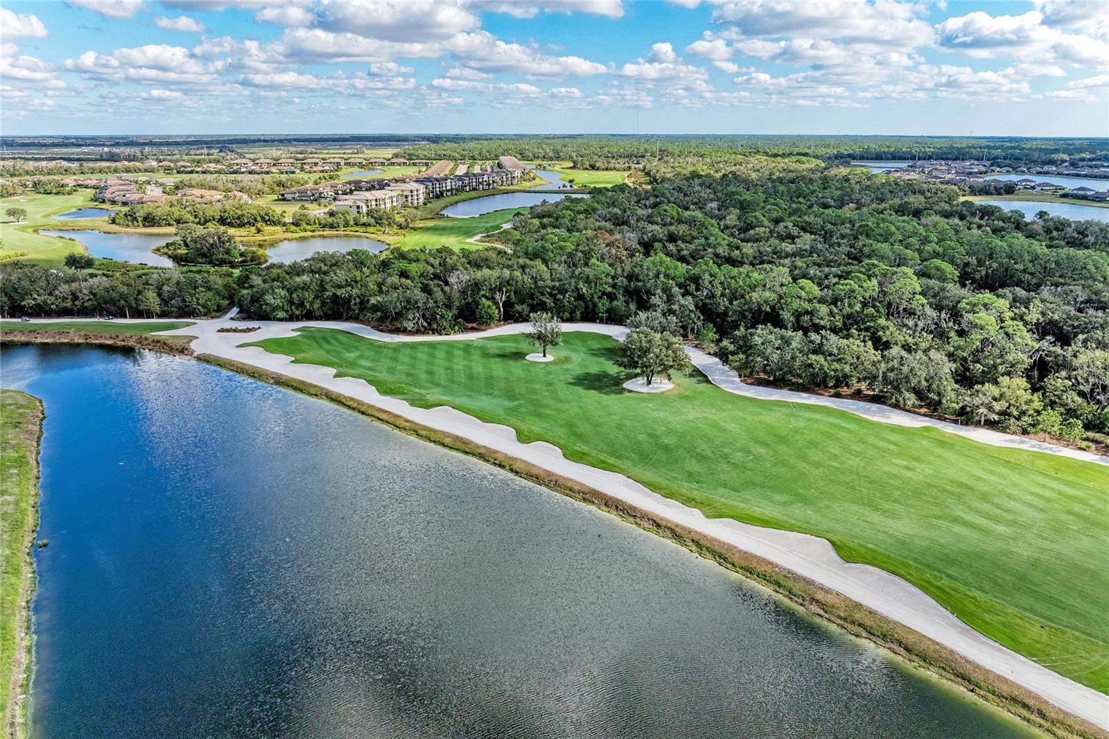 Image 44 of 79 For 17006 Vardon Terrace 206