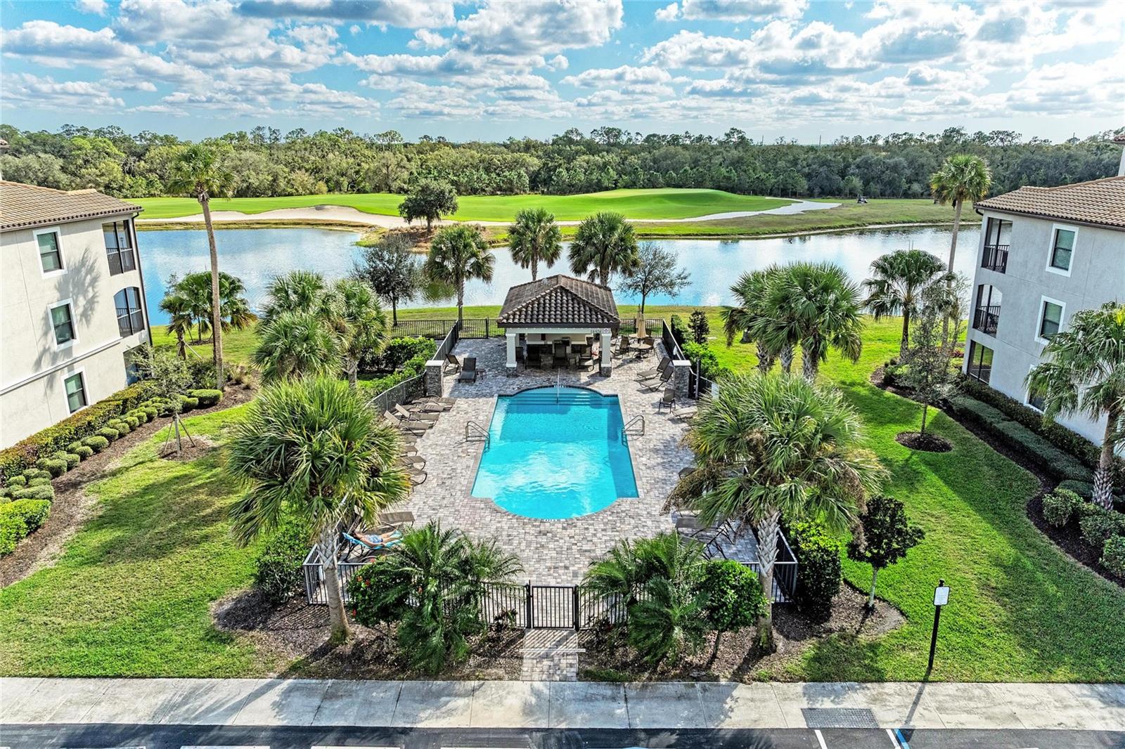 Image 48 of 79 For 17006 Vardon Terrace 206