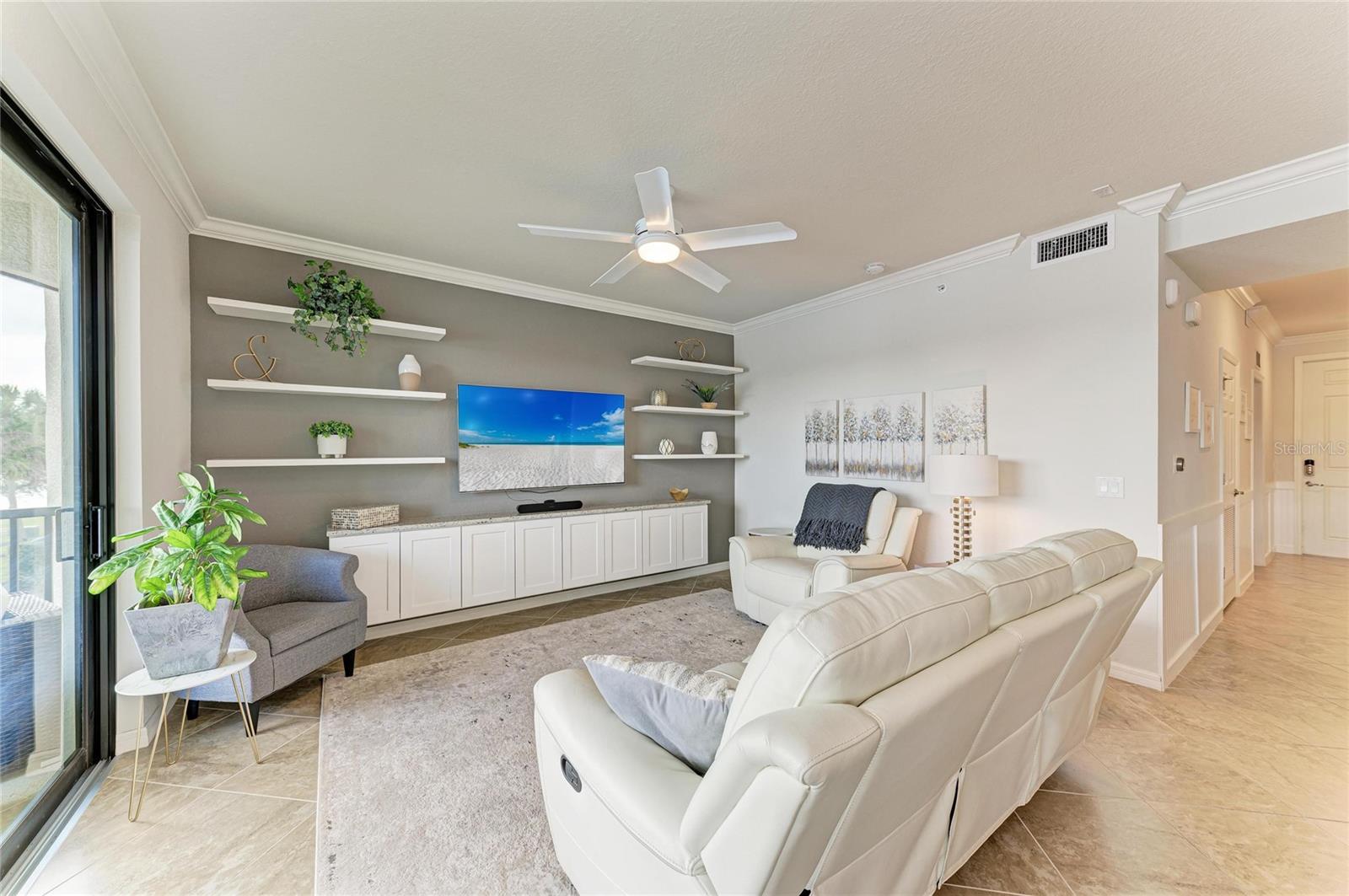 Image 8 of 79 For 17006 Vardon Terrace 206