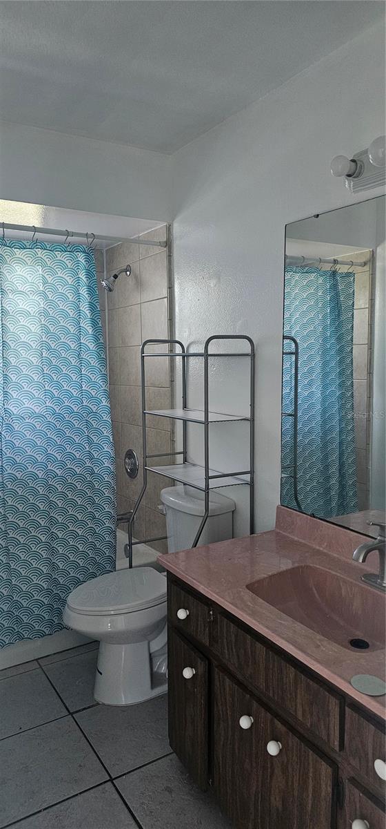 Image 10 of 13 For 12048 Henley Avenue B