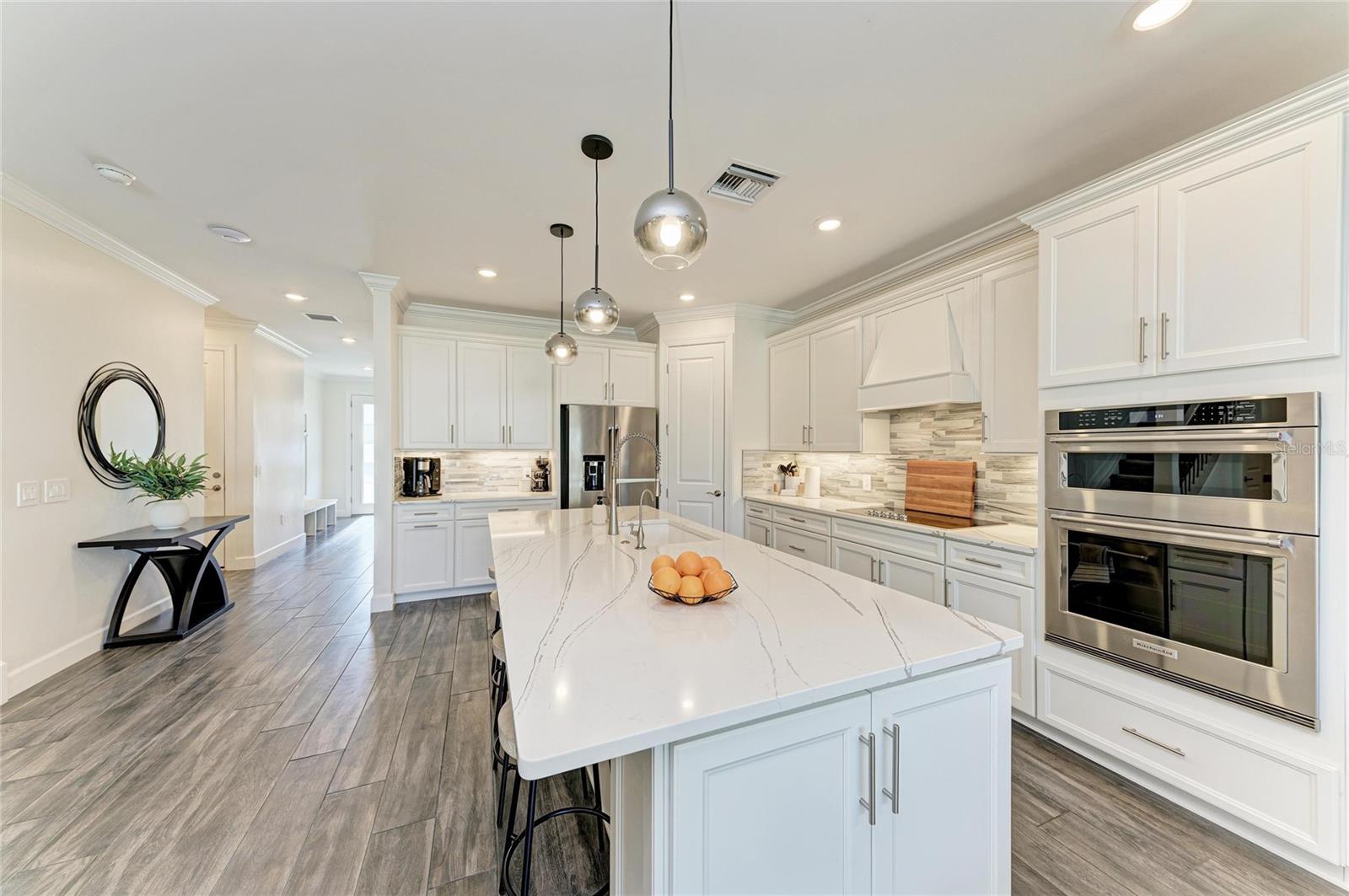 Image 6 of 64 For 16411 Slate Place