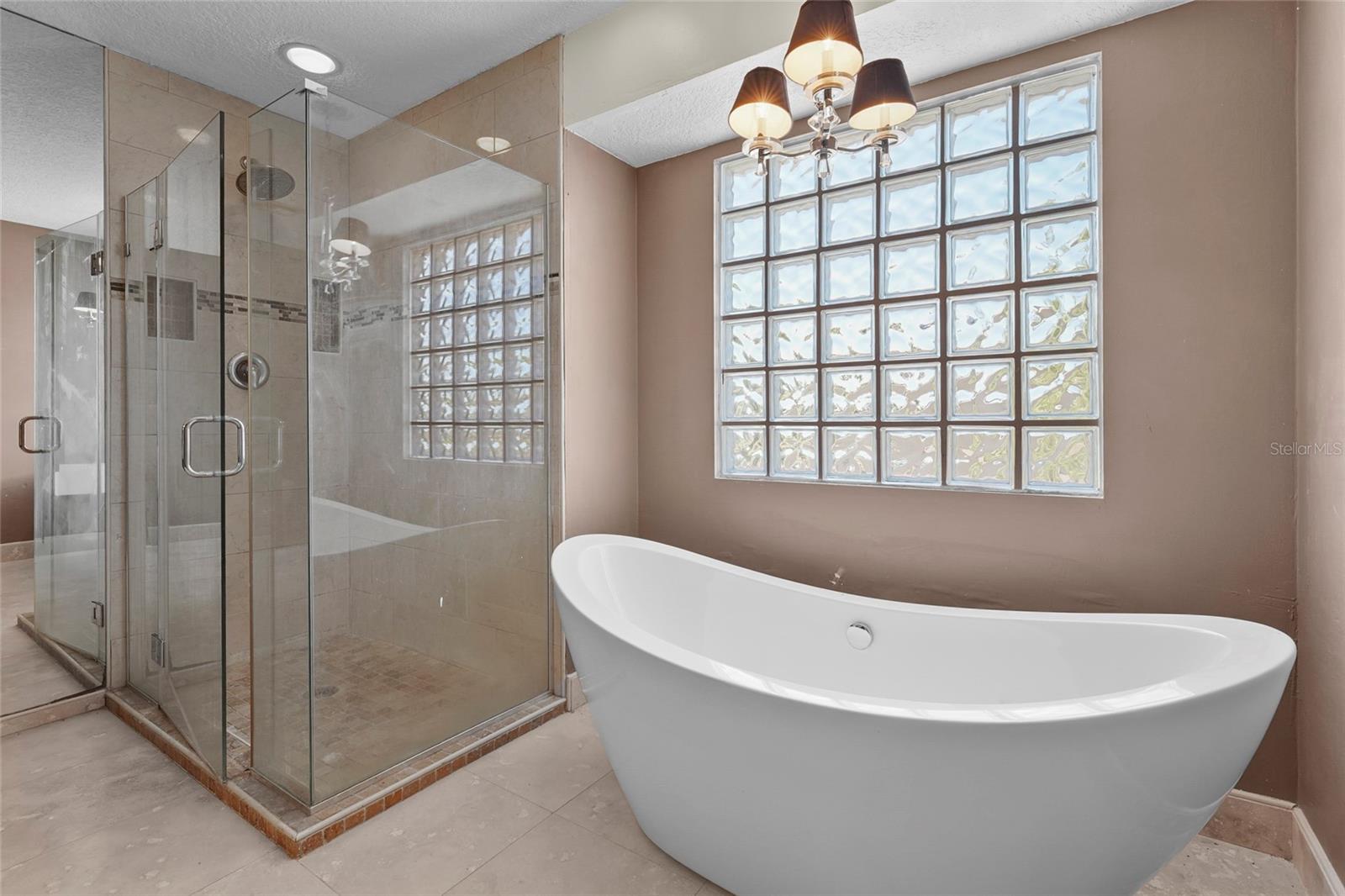 Image 23 of 68 For 23240 Fullerton Avenue