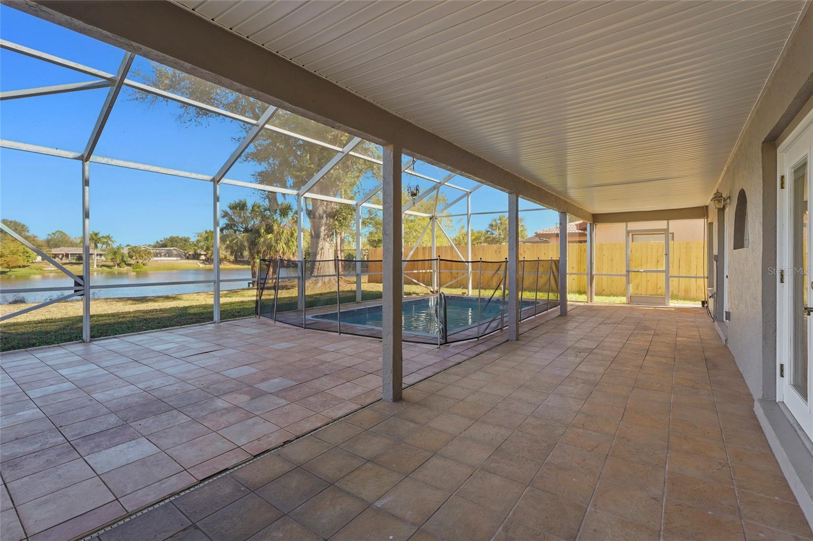 Image 32 of 68 For 23240 Fullerton Avenue