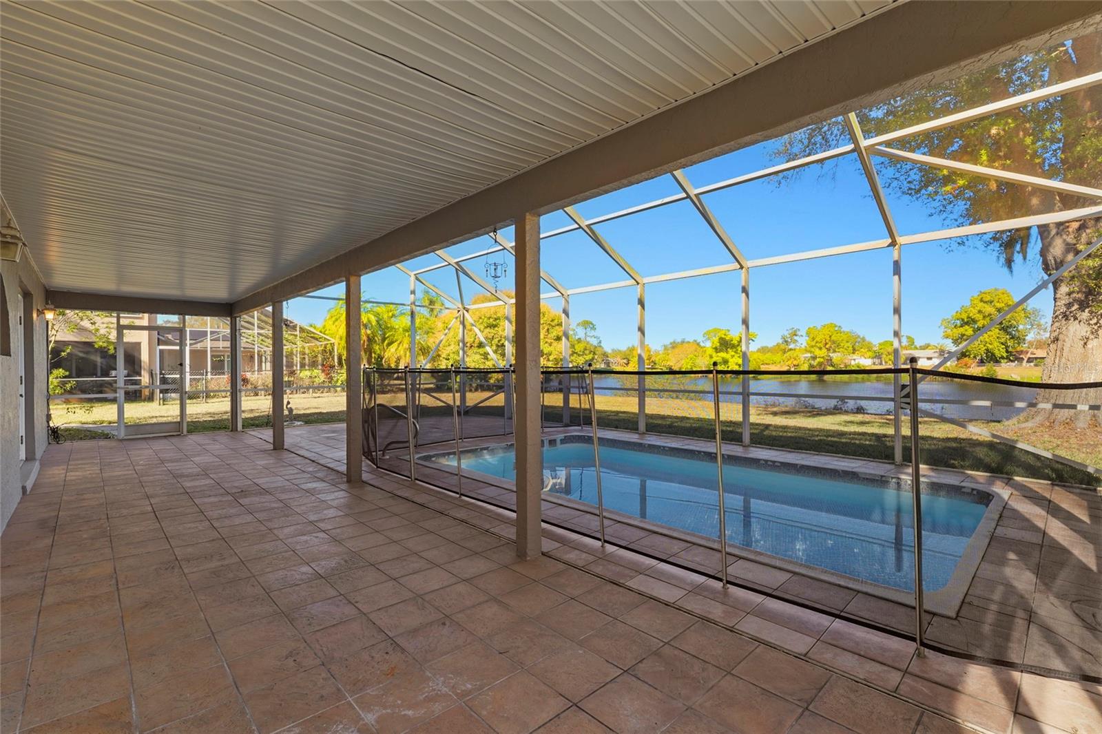 Image 36 of 68 For 23240 Fullerton Avenue