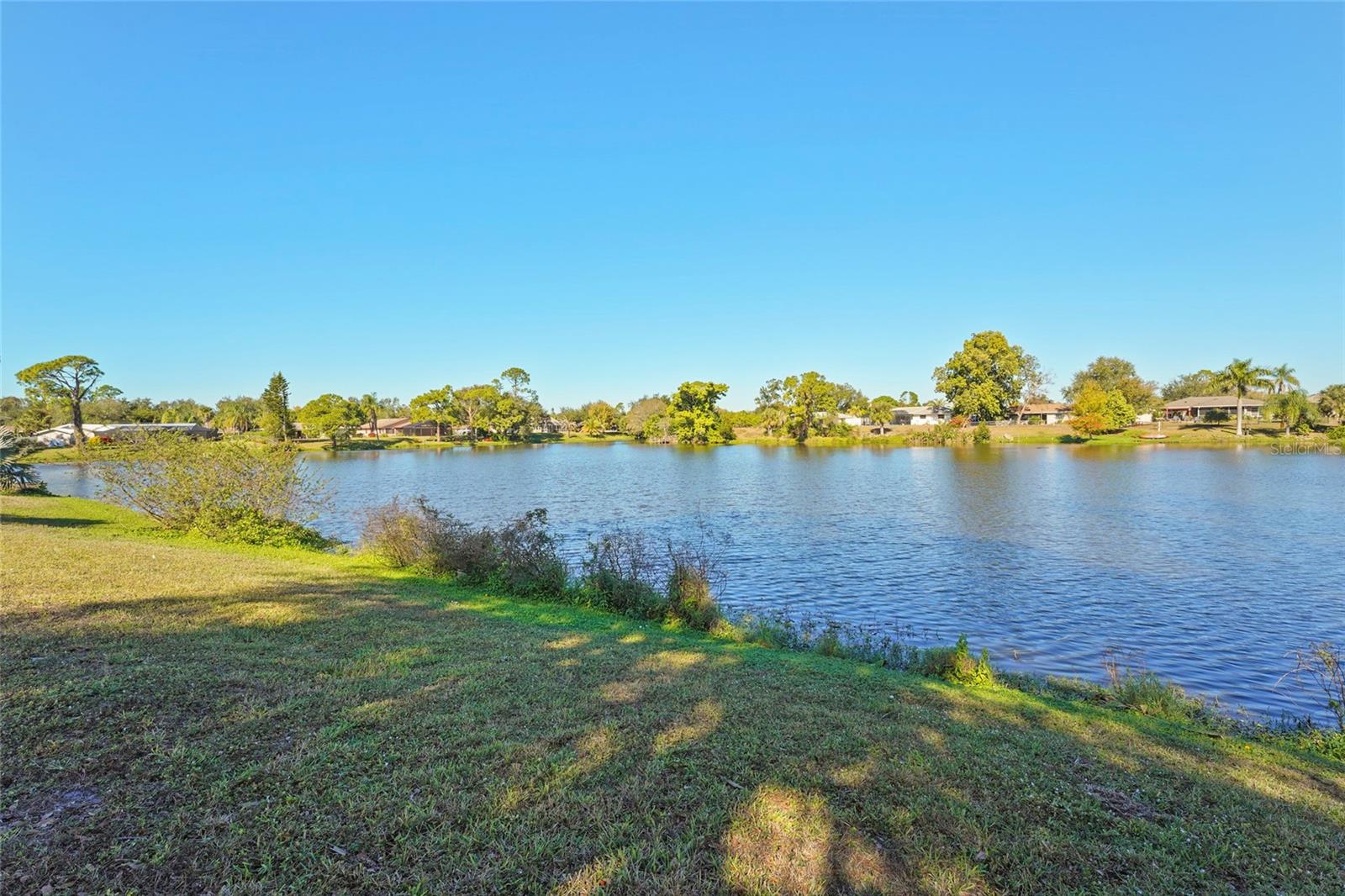 Image 39 of 68 For 23240 Fullerton Avenue