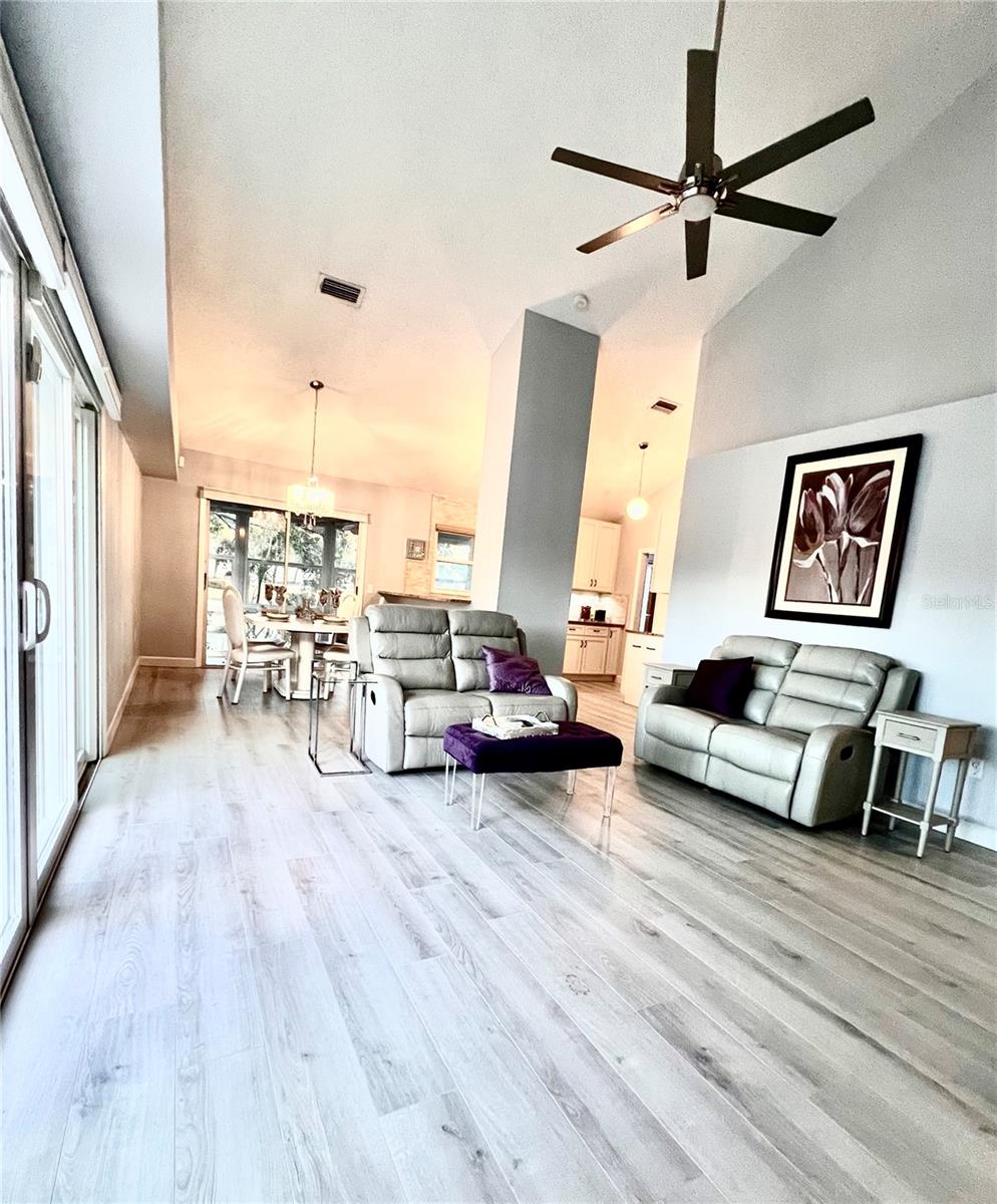 Image 17 of 62 For 7801 Ontario Street Circle