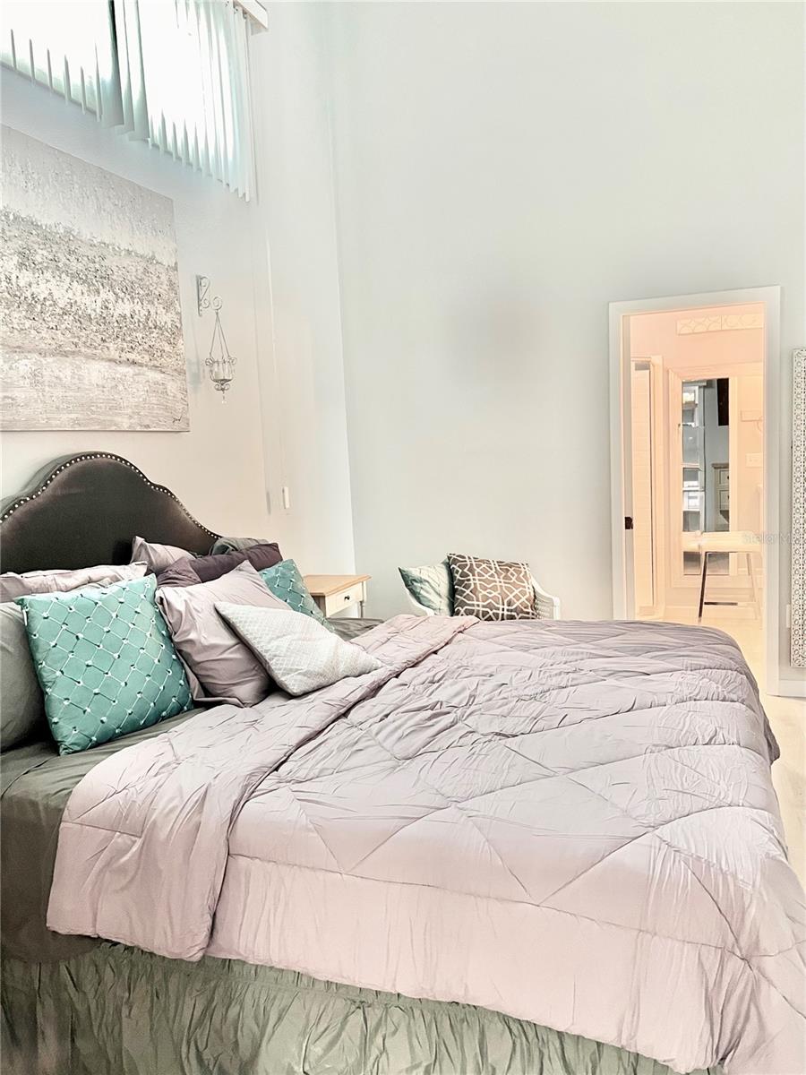 Image 22 of 62 For 7801 Ontario Street Circle