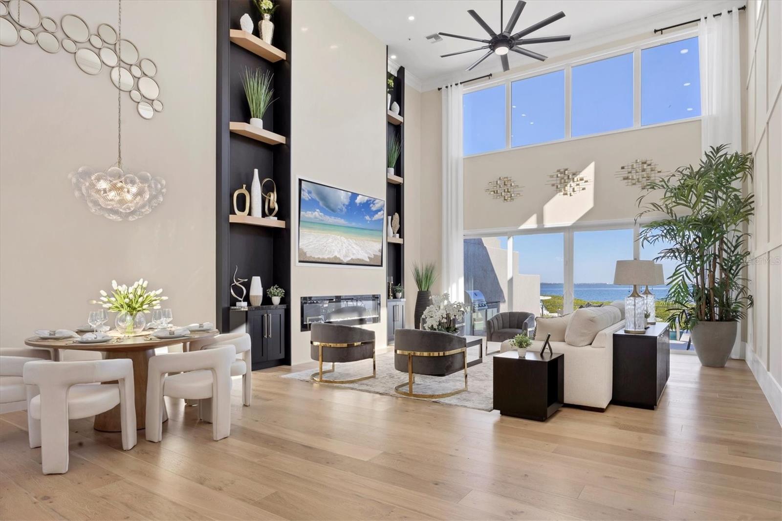 Image 15 of 82 For 3540 Mistletoe Lane