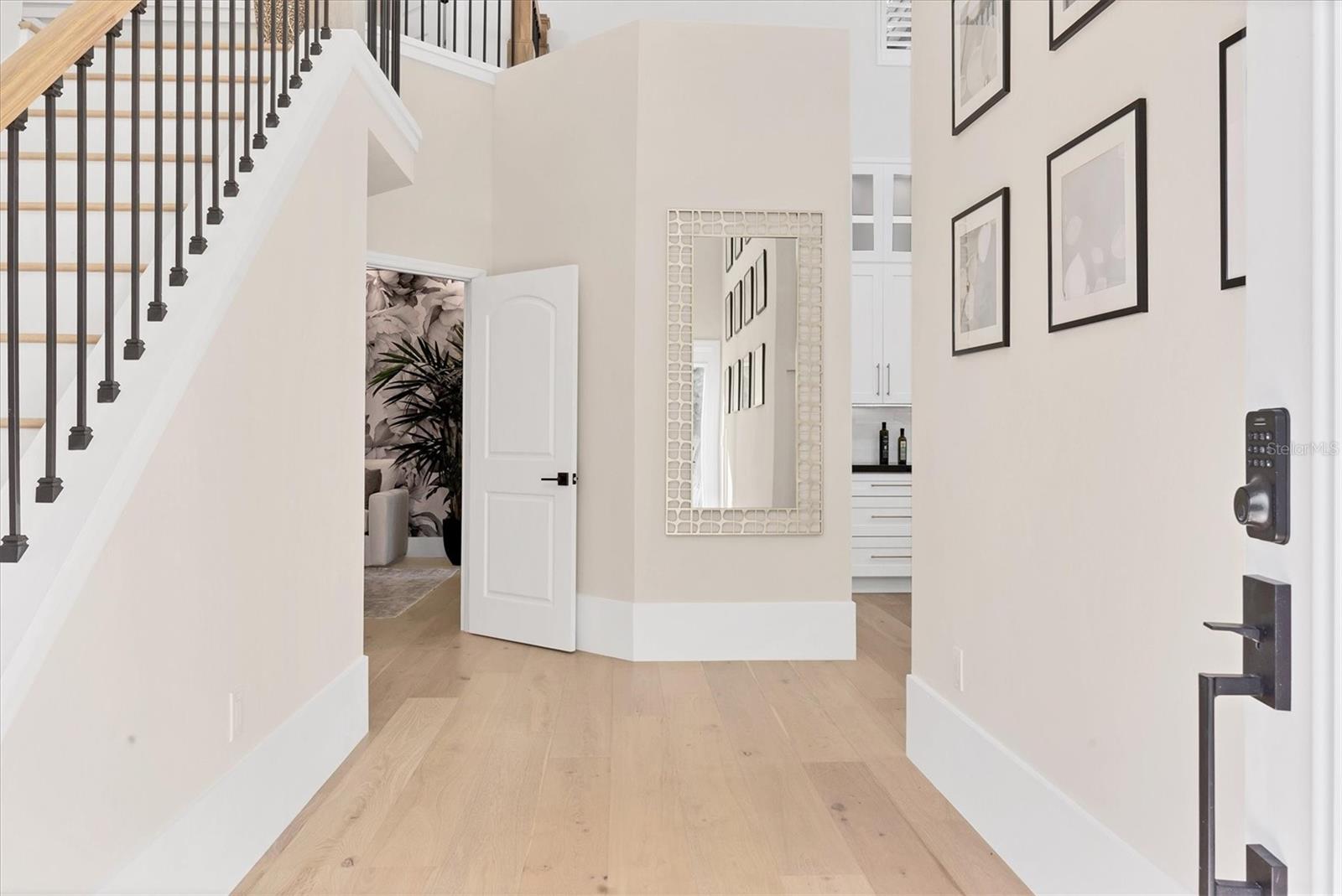 Image 17 of 82 For 3540 Mistletoe Lane