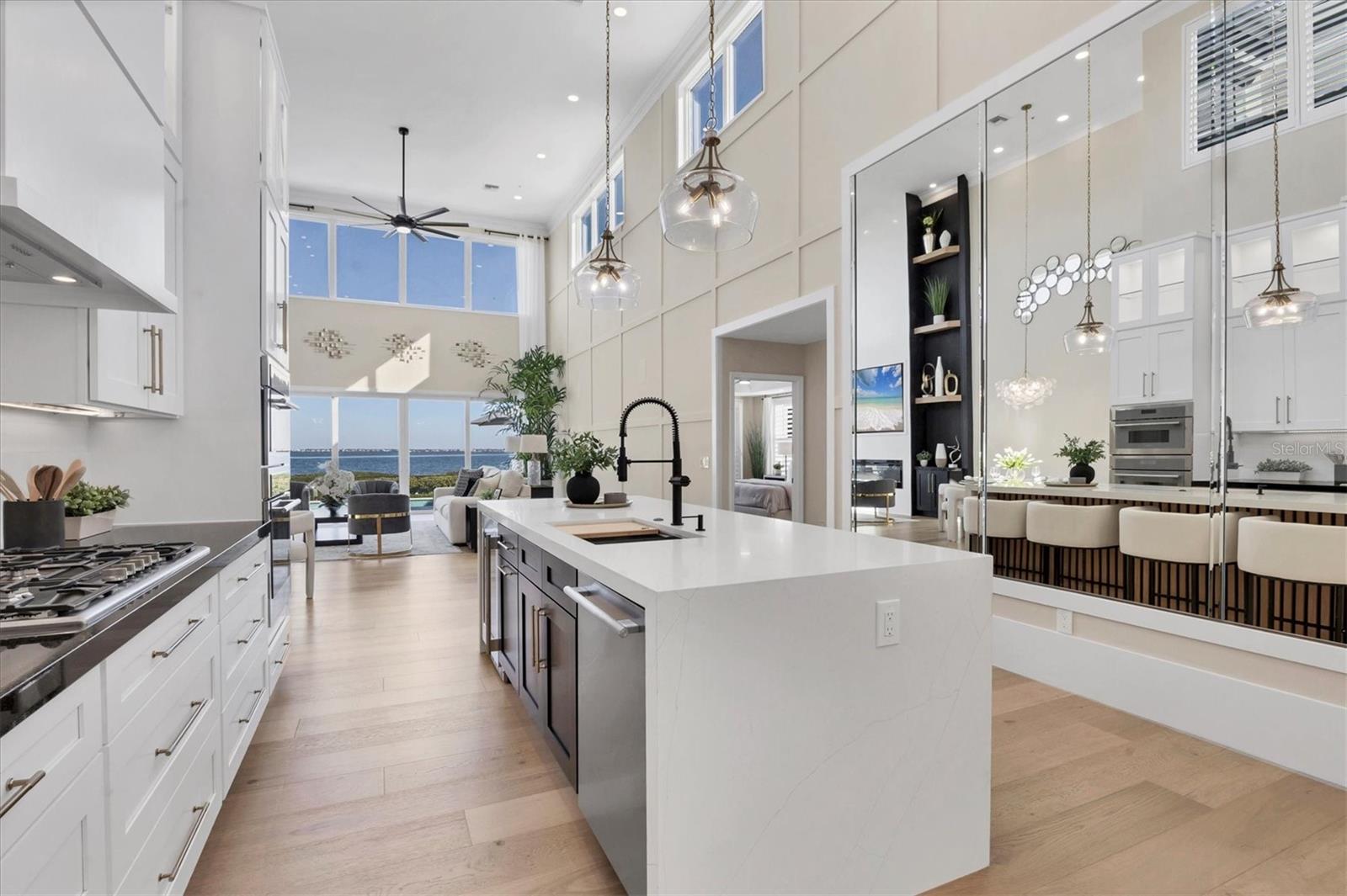 Image 21 of 82 For 3540 Mistletoe Lane