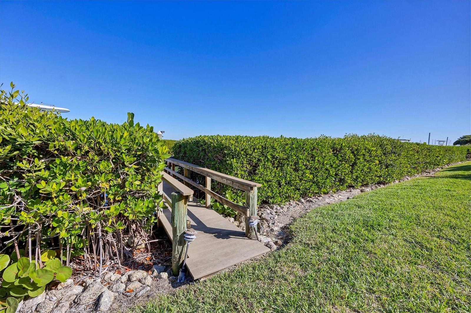 Image 53 of 82 For 3540 Mistletoe Lane