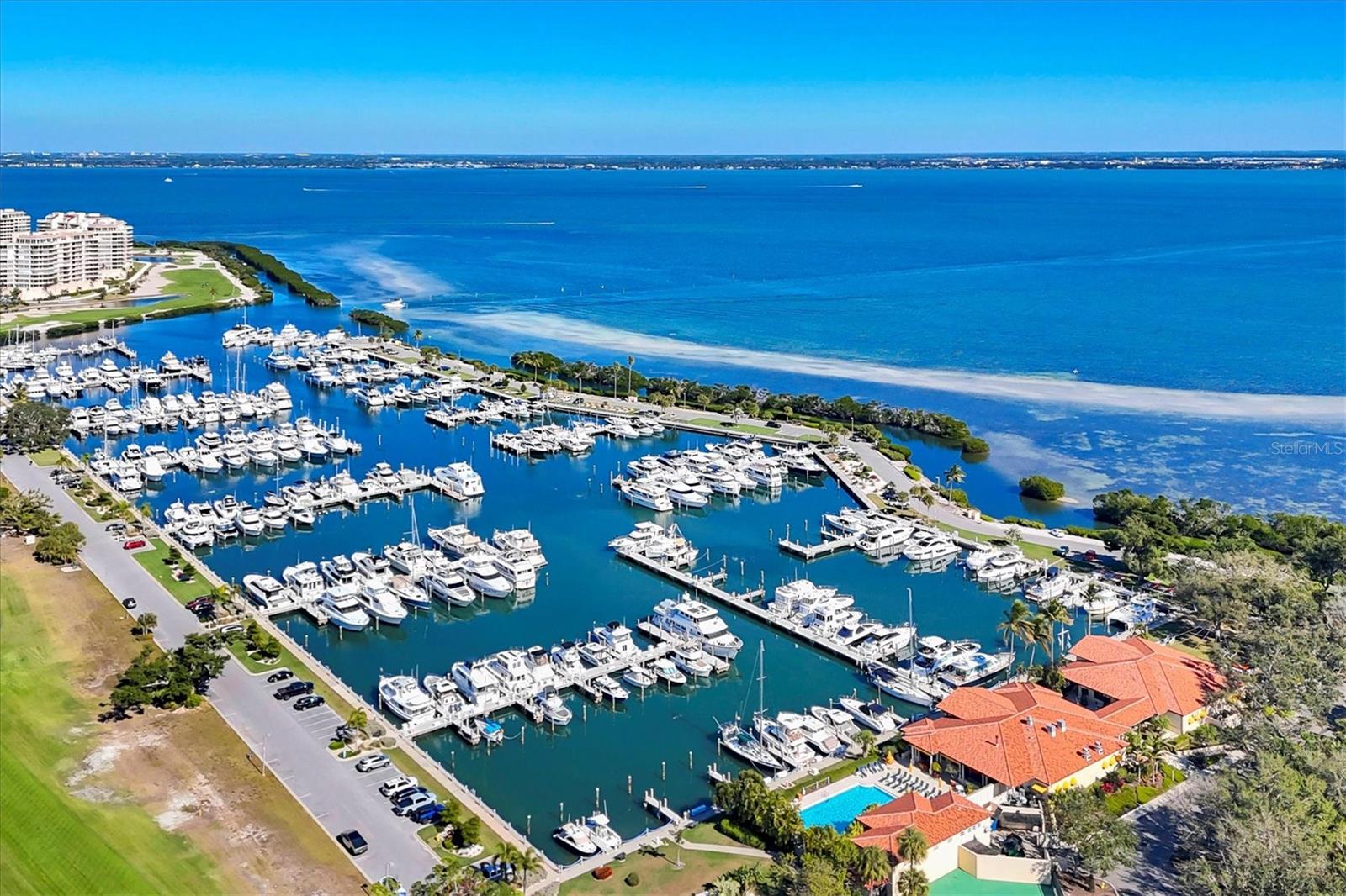 Image 60 of 82 For 3540 Mistletoe Lane