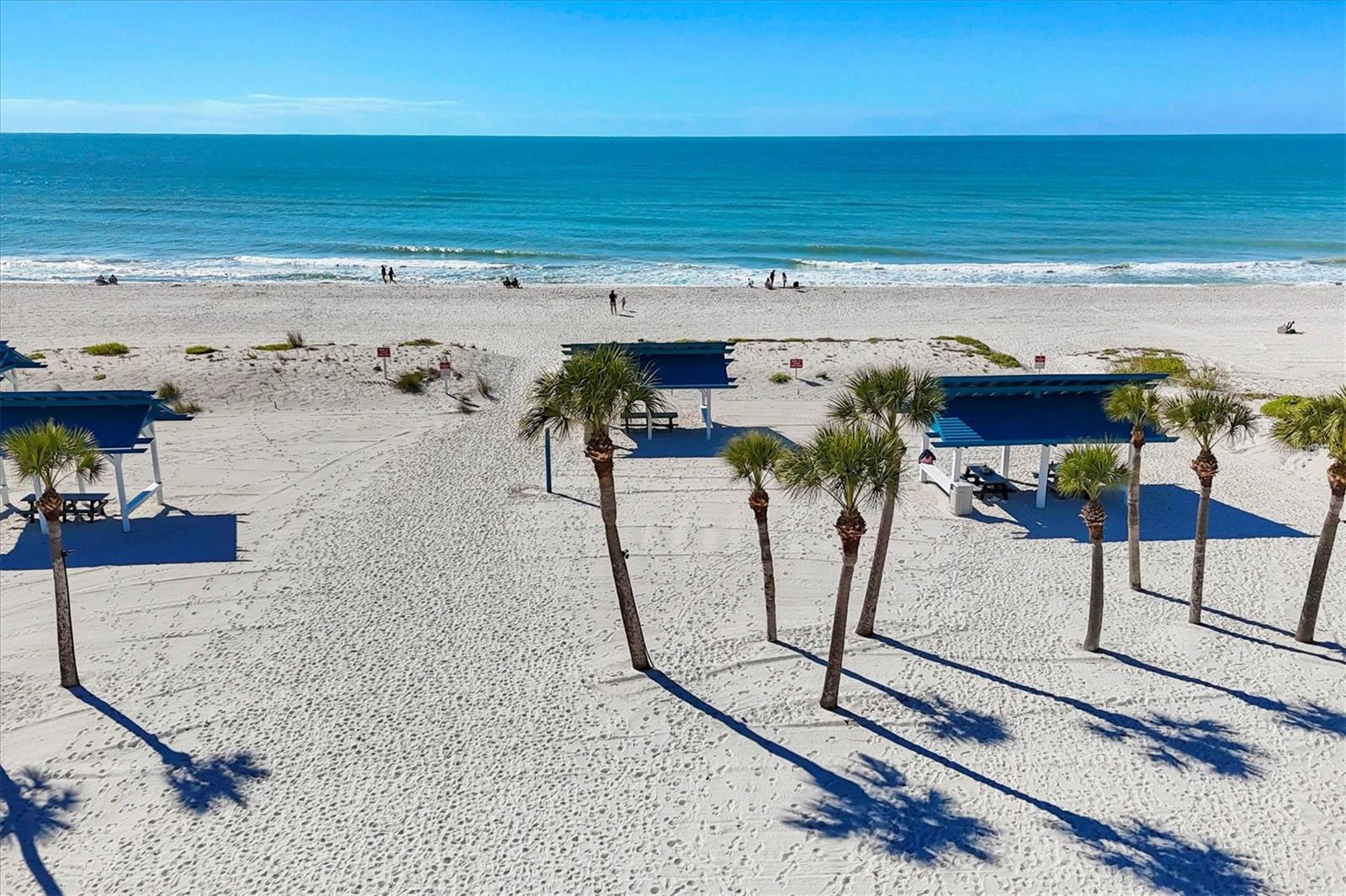 Image 69 of 82 For 3540 Mistletoe Lane