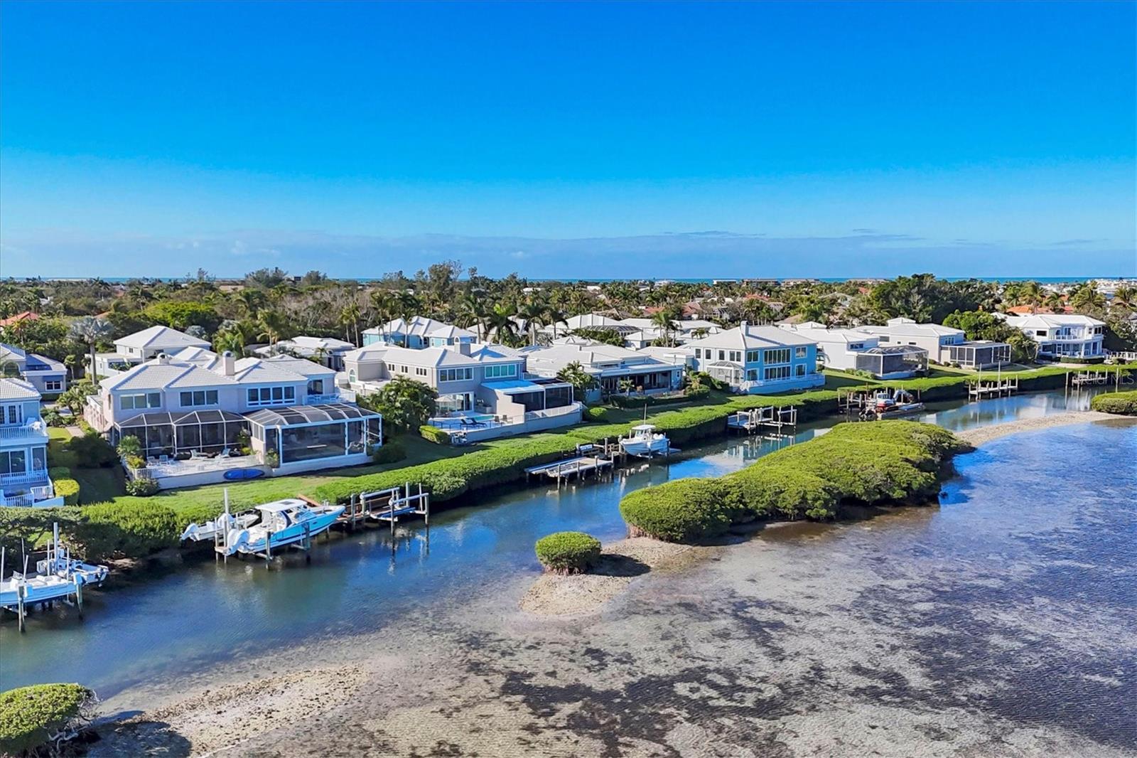 Image 74 of 82 For 3540 Mistletoe Lane