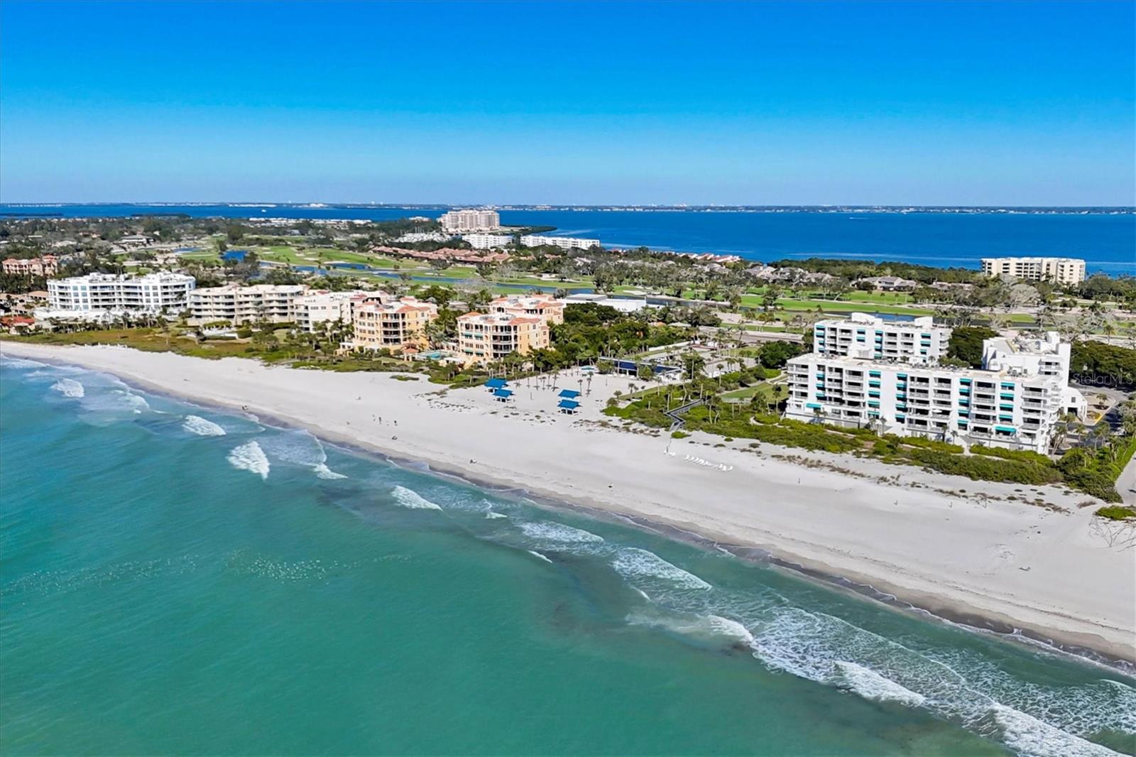 Image 75 of 82 For 3540 Mistletoe Lane