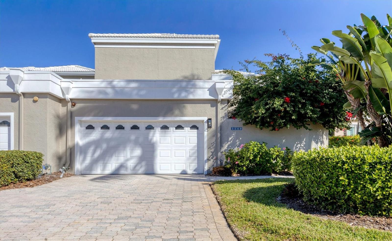 Image 79 of 82 For 3540 Mistletoe Lane